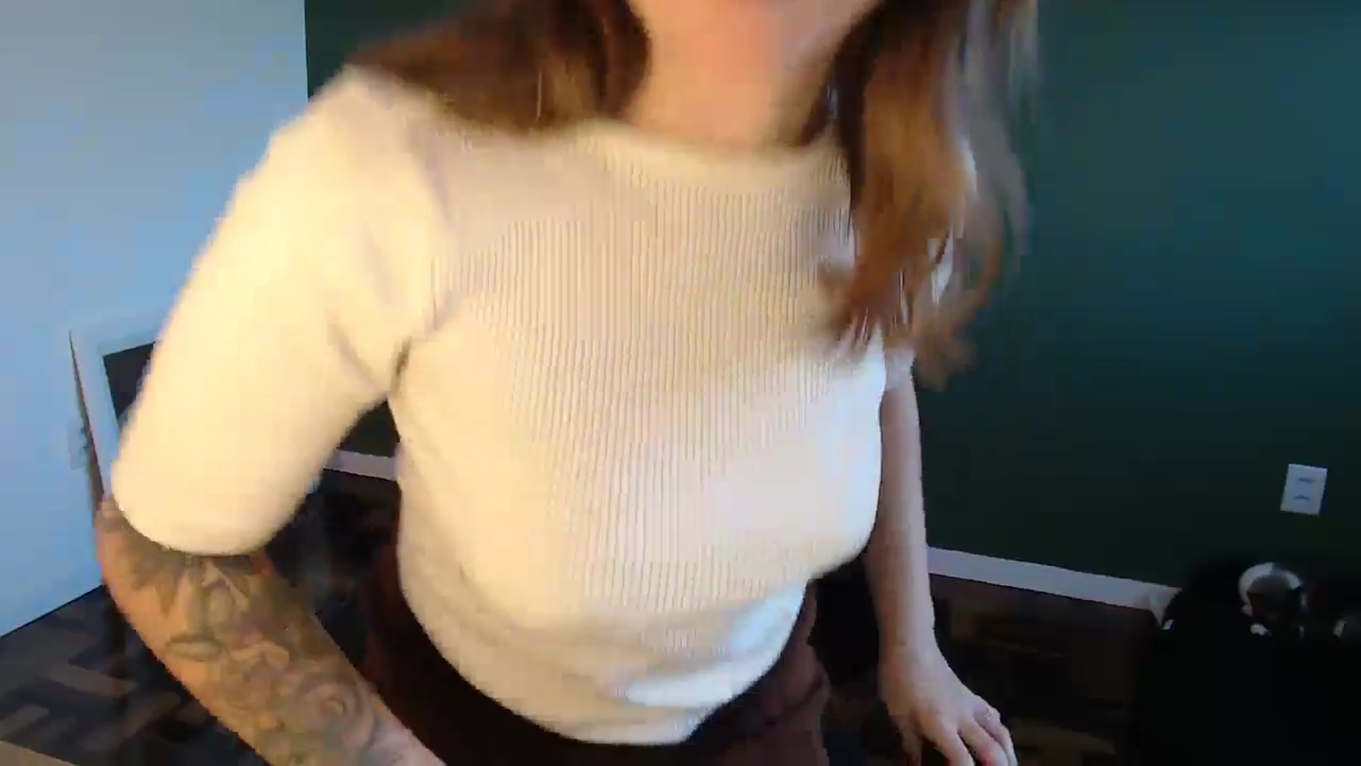 Gallery image thumbnail from Demmetria's myfreecams stream on, 06/24/2024, 21:04 image 10 of 20