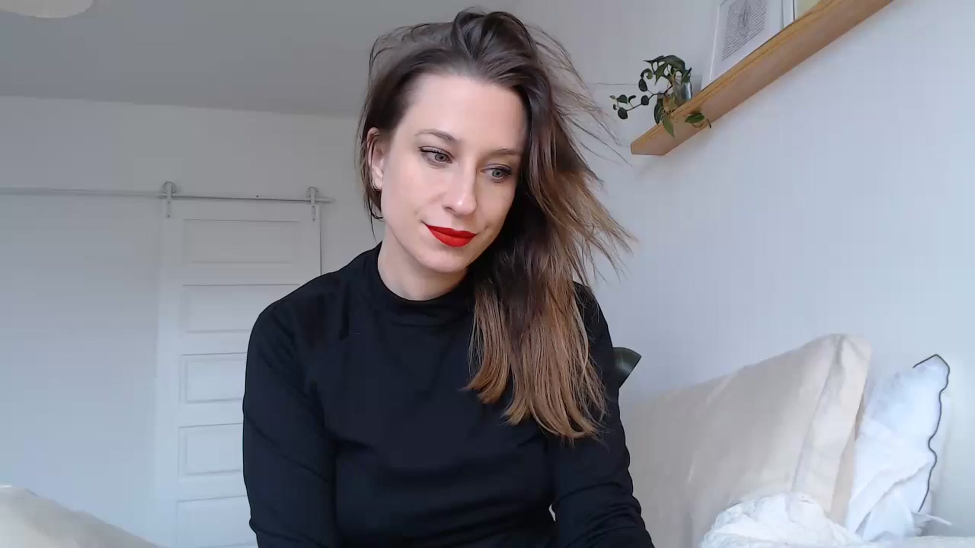 Gallery image thumbnail from Demmetria's myfreecams stream on, 07/10/2024, 15:30 image 1 of 20