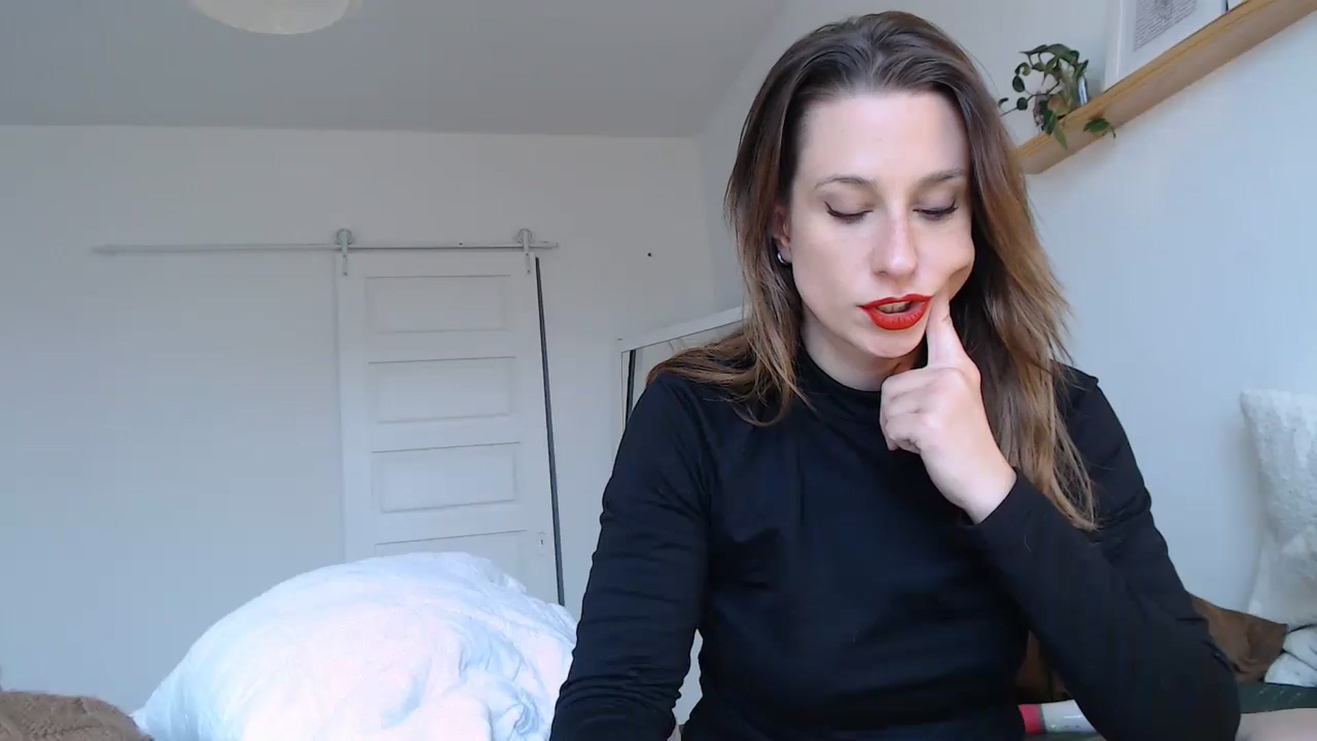 Gallery image thumbnail from Demmetria's myfreecams stream on, 07/10/2024, 18:34 image 17 of 20