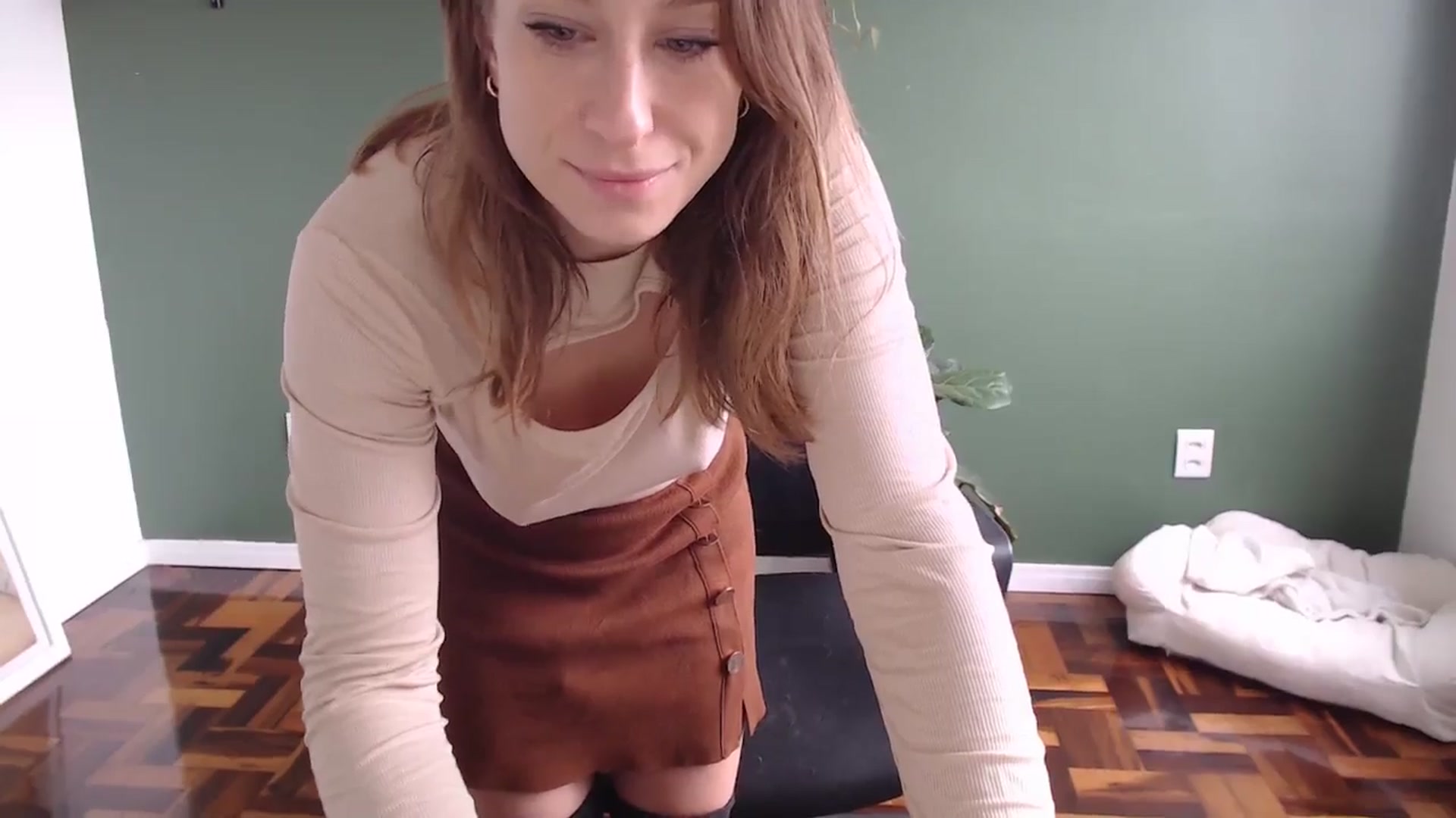 Gallery image thumbnail from Demmetria's myfreecams stream on, 07/29/2024, 12:45 image 9 of 20