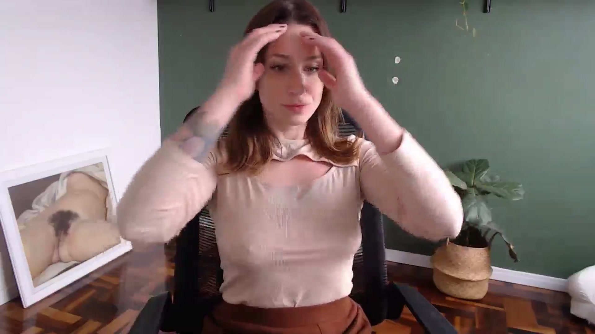 Gallery image thumbnail from Demmetria's myfreecams stream on, 07/29/2024, 13:53 image 6 of 20