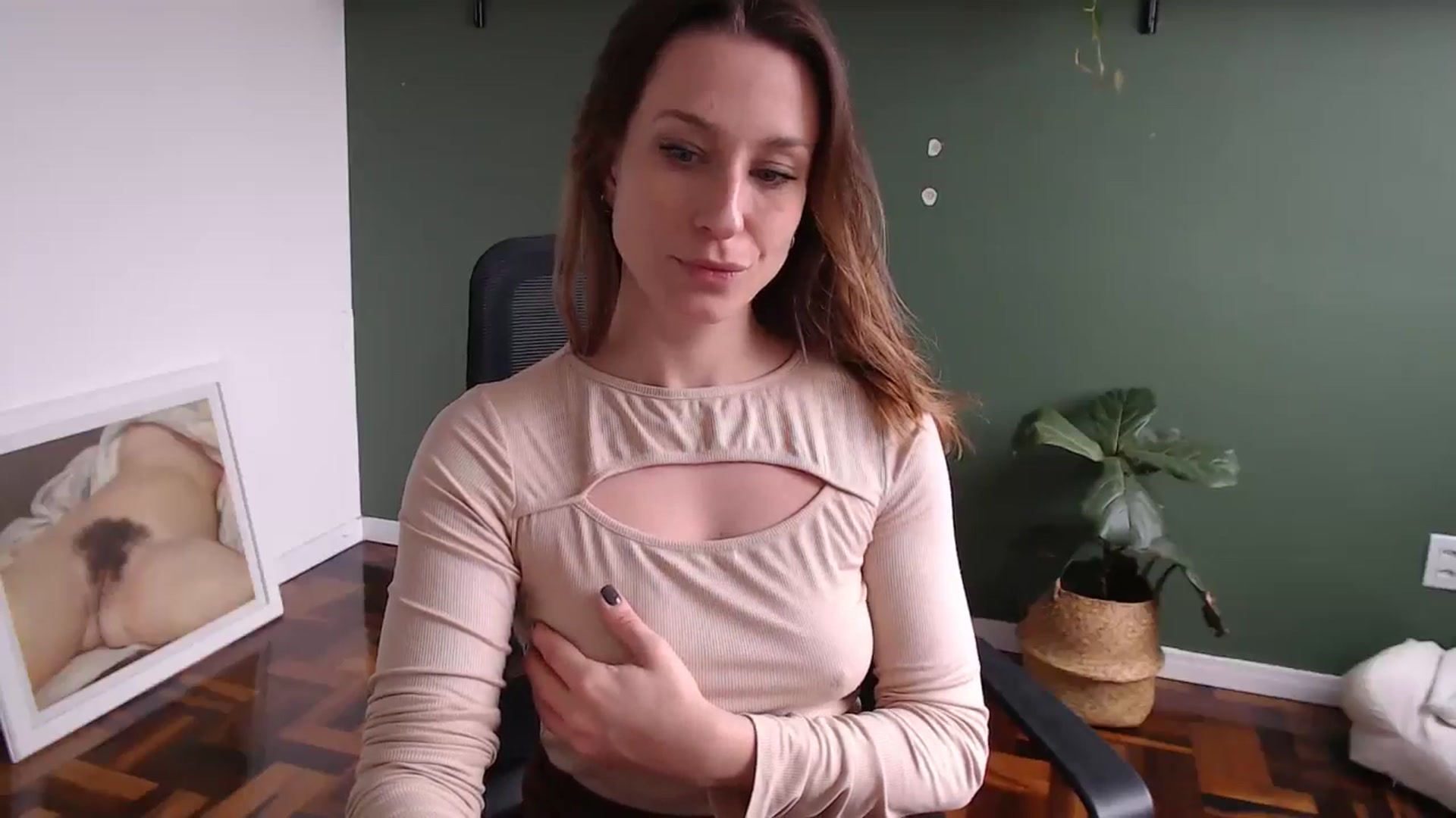 Gallery image thumbnail from Demmetria's myfreecams stream on, 07/29/2024, 14:22 image 7 of 20