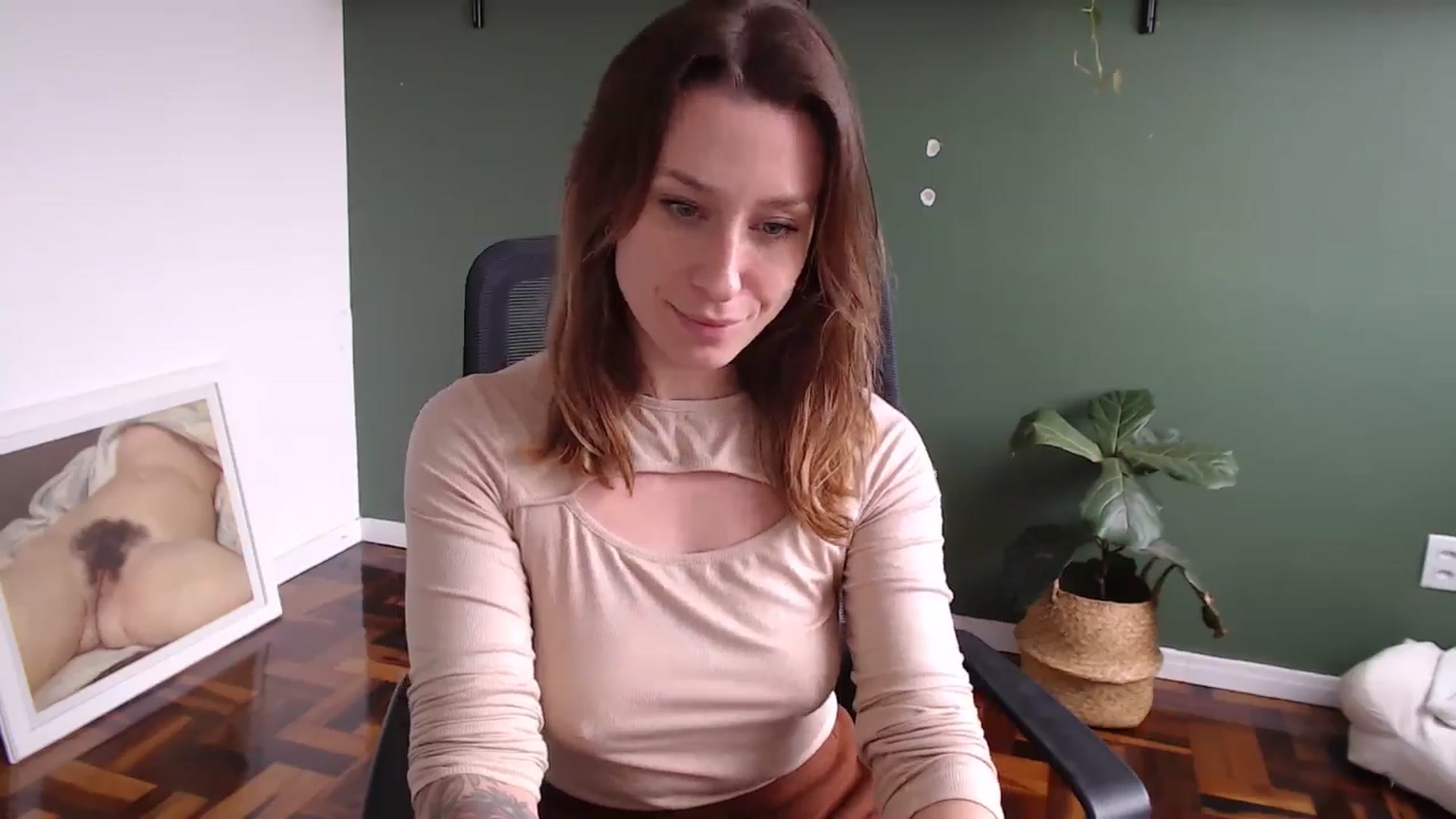 Gallery image thumbnail from Demmetria's myfreecams stream on, 07/29/2024, 14:22 image 13 of 20