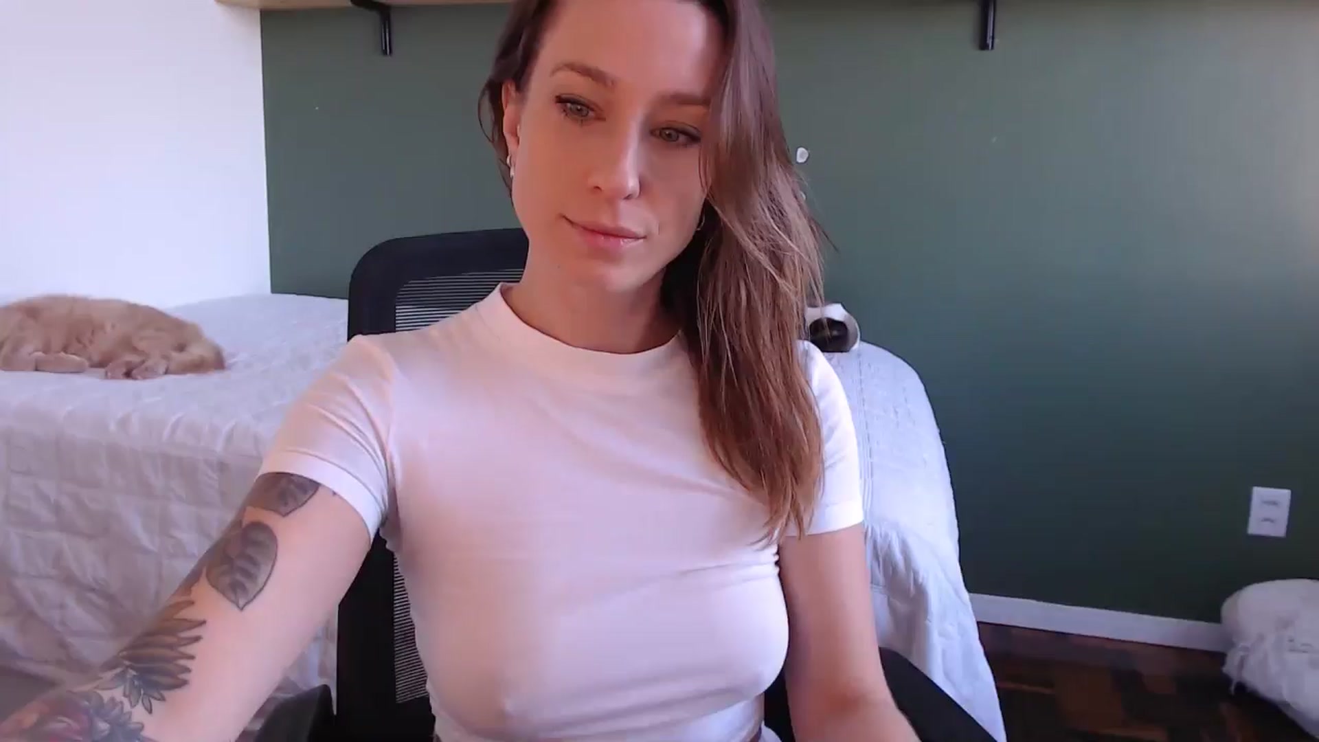 Gallery image thumbnail from Demmetria's myfreecams stream on, 08/13/2024, 14:43 image 11 of 20
