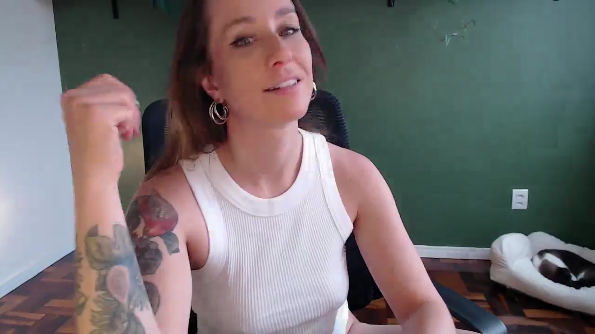 Gallery image thumbnail from Demmetria's myfreecams stream on, 09/11/2024, 20:09 image 2 of 20