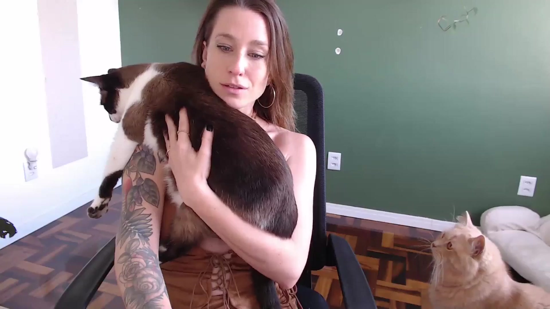 Gallery image thumbnail from Demmetria's myfreecams stream on, 09/18/2024, 12:49 image 4 of 20