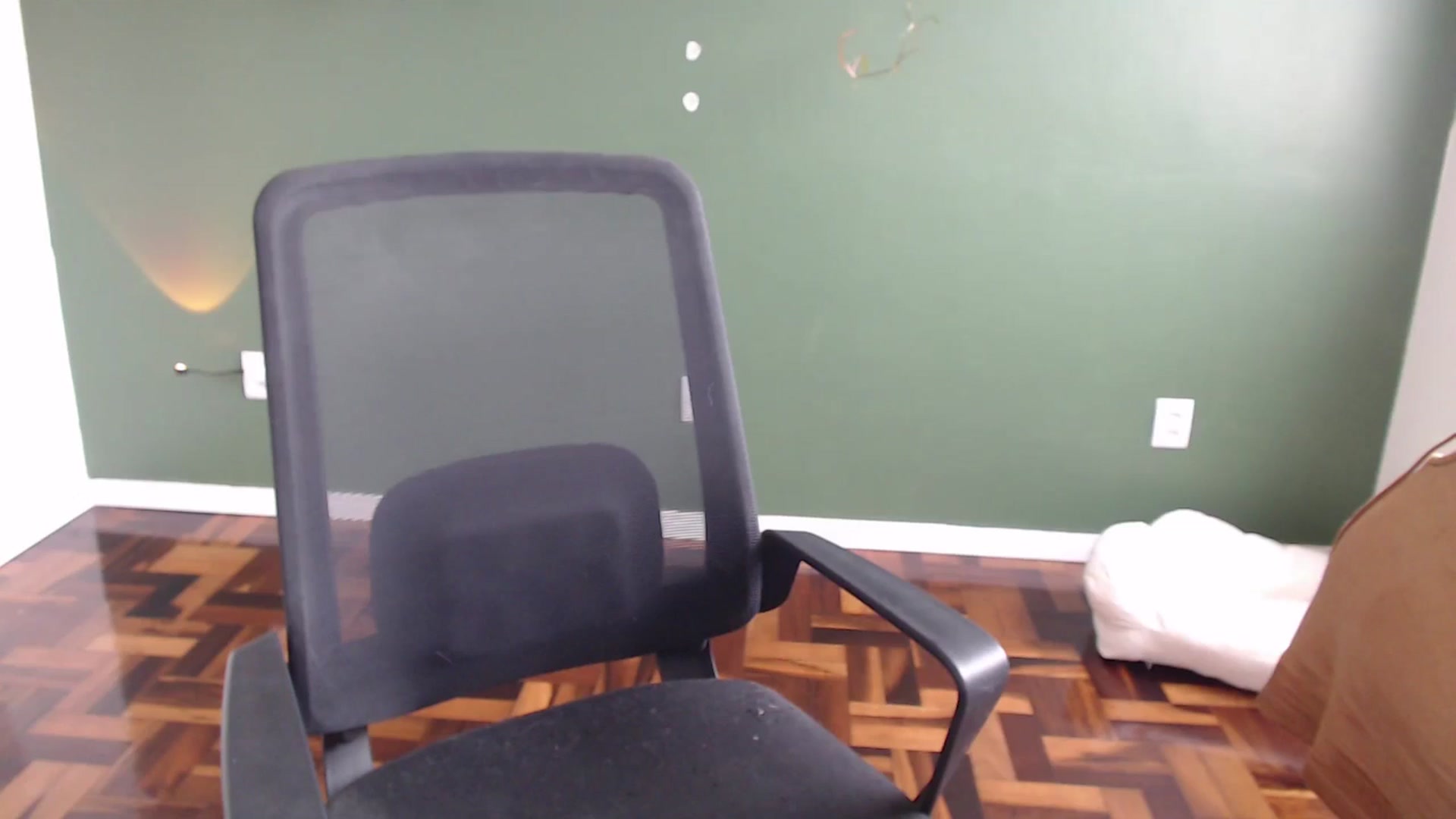 Gallery image thumbnail from Demmetria's myfreecams stream on, 09/24/2024, 17:51 image 15 of 20