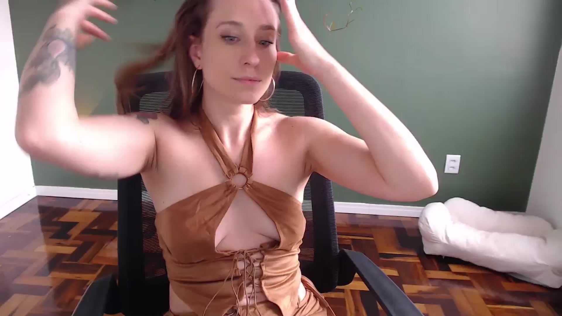 Gallery image thumbnail from Demmetria's myfreecams stream on, 09/24/2024, 17:51 image 11 of 20