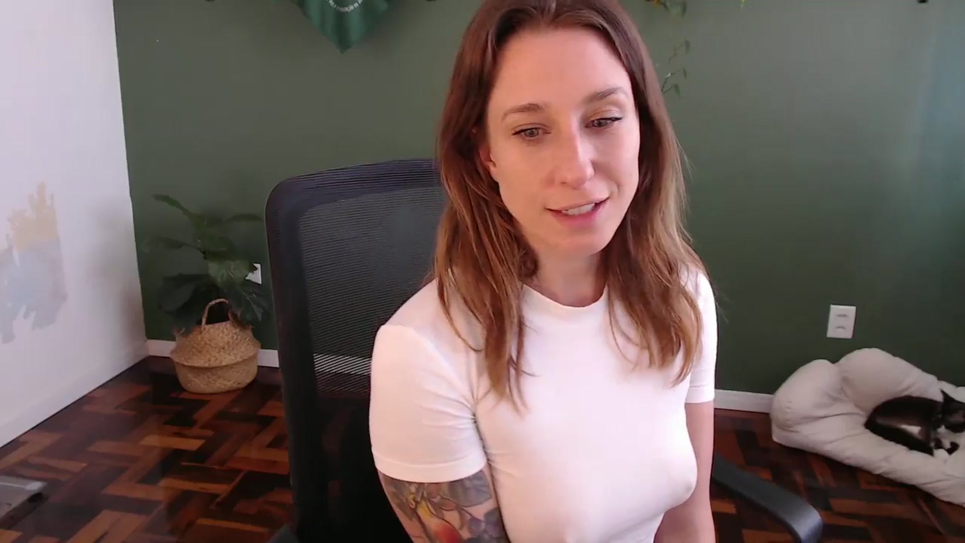 Gallery image thumbnail from Demmetria's myfreecams stream on, 10/30/2024, 18:20 image 6 of 20
