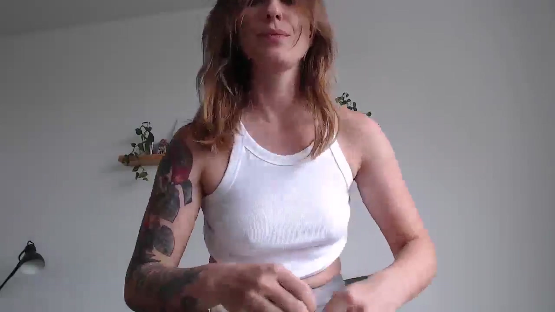 Gallery image thumbnail from Demmetria's myfreecams stream on, 11/26/2024, 19:33 image 11 of 20
