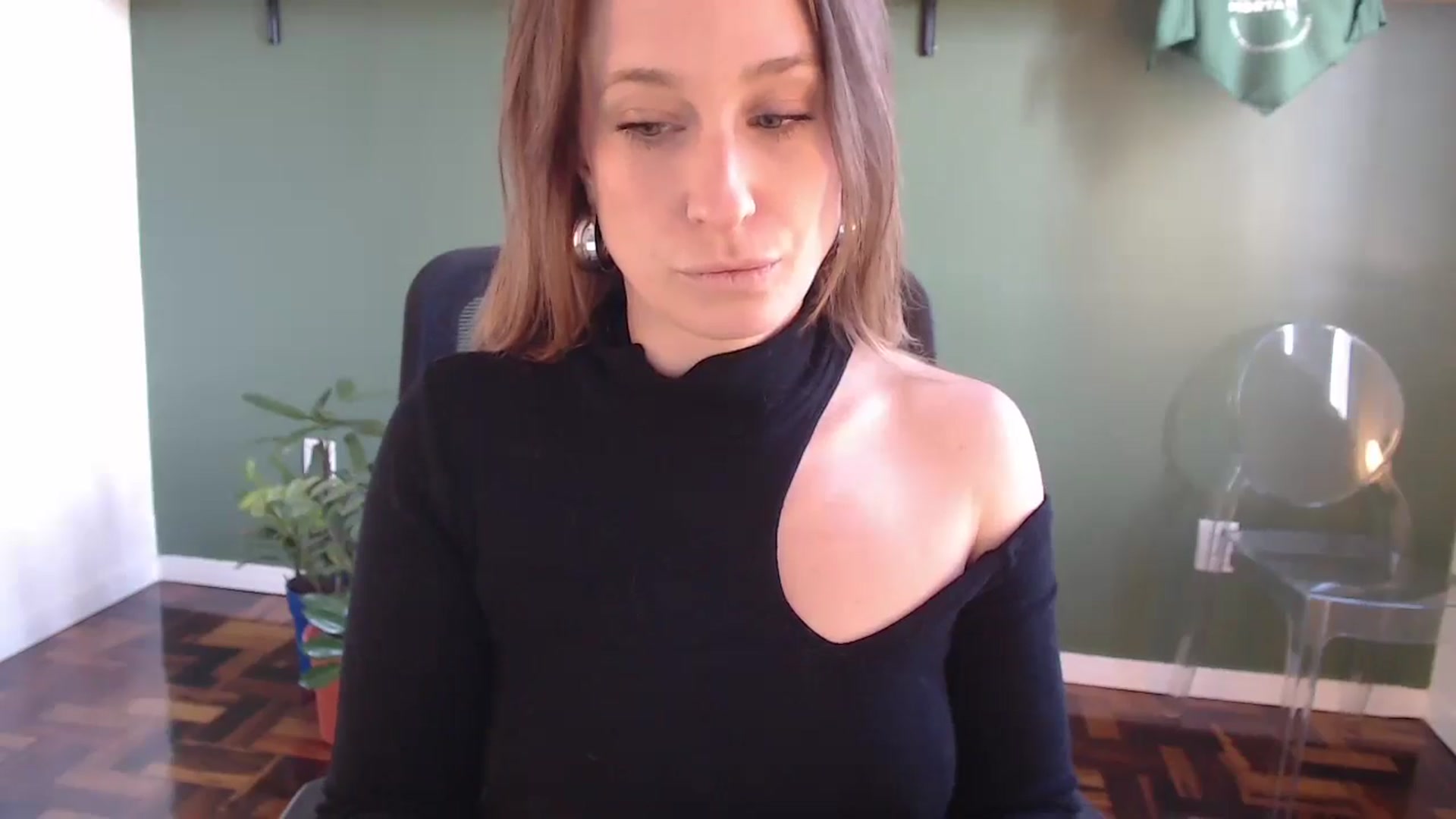 Gallery image thumbnail from Demmetria's myfreecams stream on, 07/01/2025, 18:39 image 4 of 20
