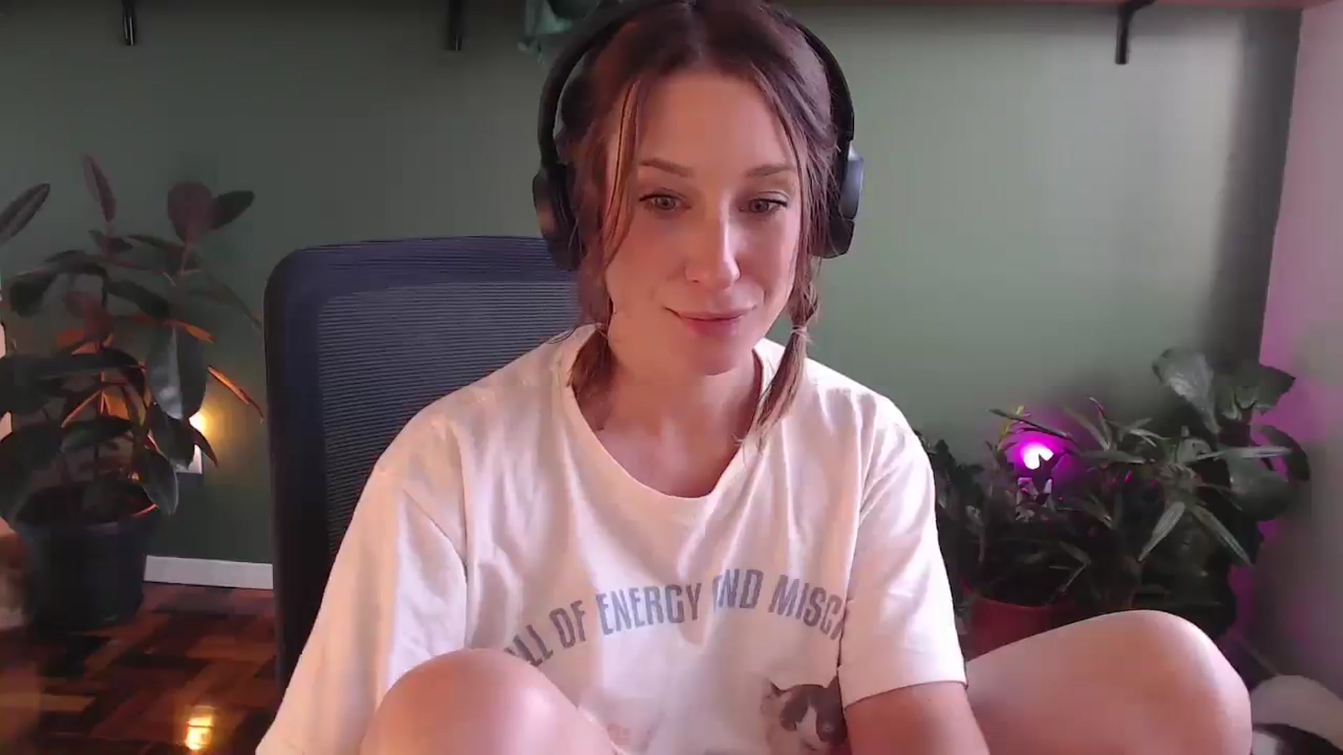 Gallery image thumbnail from Demmetria's myfreecams stream on, 11/17/2025, 22:12 image 13 of 20