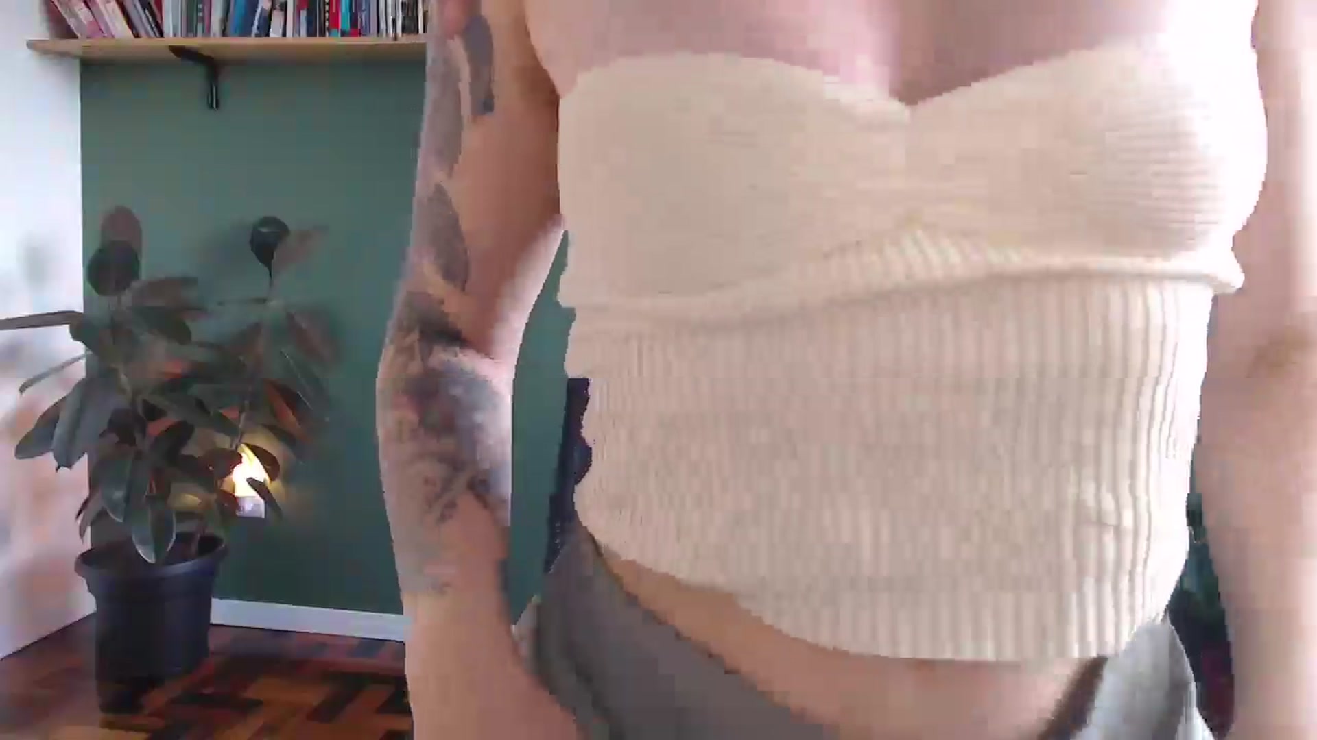 Gallery image thumbnail from Demmetria's myfreecams stream on, 12/02/2025, 18:17 image 8 of 20