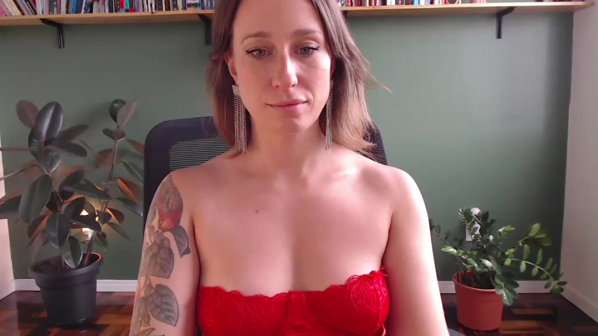 Gallery image thumbnail from Demmetria's myfreecams stream on, 12/23/2025, 19:10 image 10 of 20