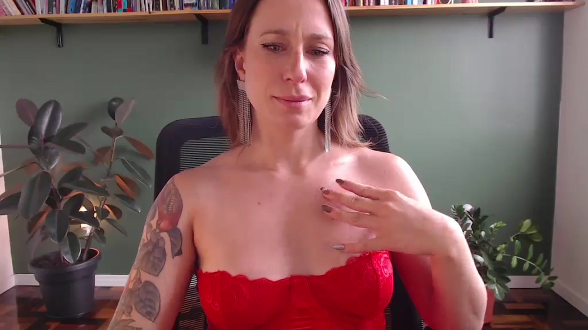 Gallery image thumbnail from Demmetria's myfreecams stream on, 12/23/2025, 19:10 image 7 of 20