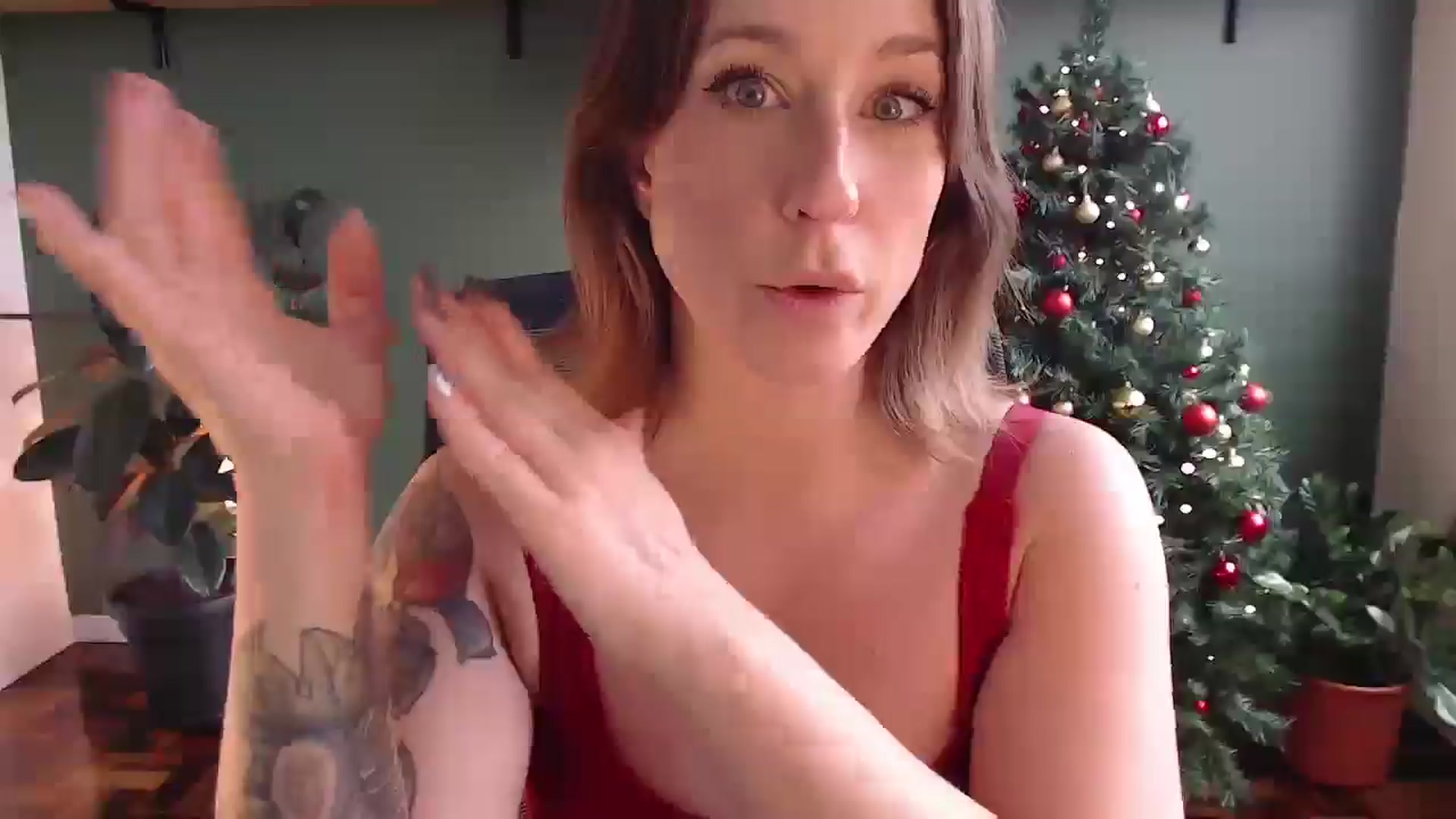 Gallery image thumbnail from Demmetria's myfreecams stream on, 12/25/2025, 19:19 image 12 of 20