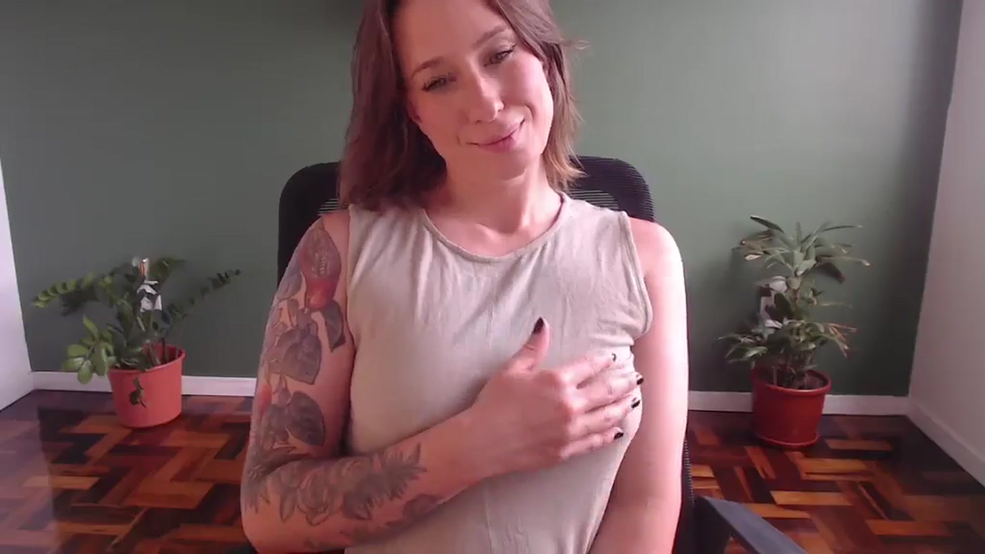 Gallery image thumbnail from Demmetria's myfreecams stream on, 01/12/2026, 17:05 image 12 of 20