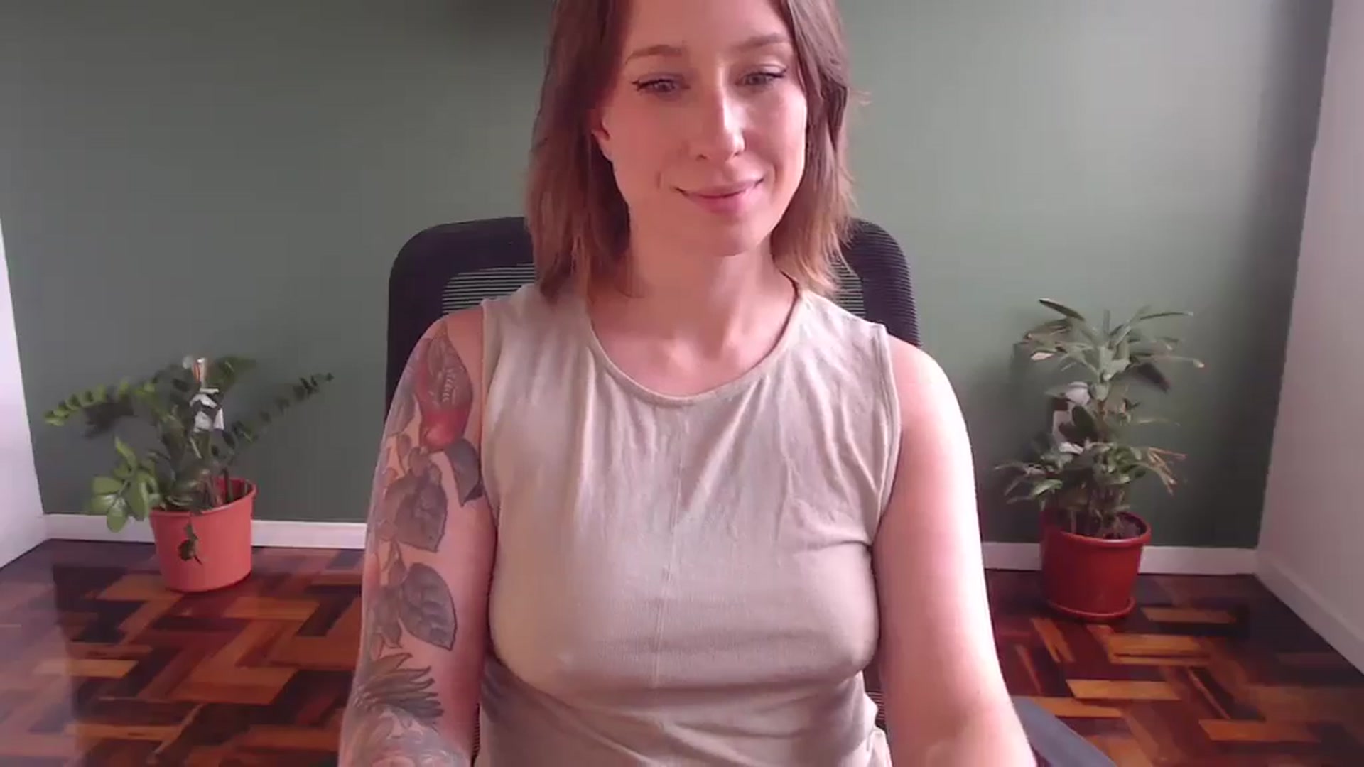 Gallery image thumbnail from Demmetria's myfreecams stream on, 01/12/2026, 17:05 image 13 of 20