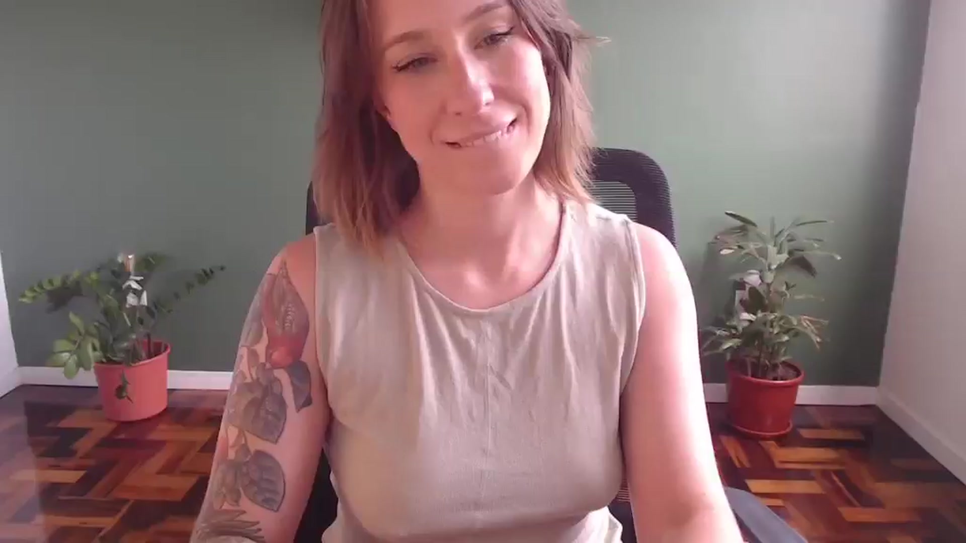 Gallery image thumbnail from Demmetria's myfreecams stream on, 01/12/2026, 17:05 image 8 of 20