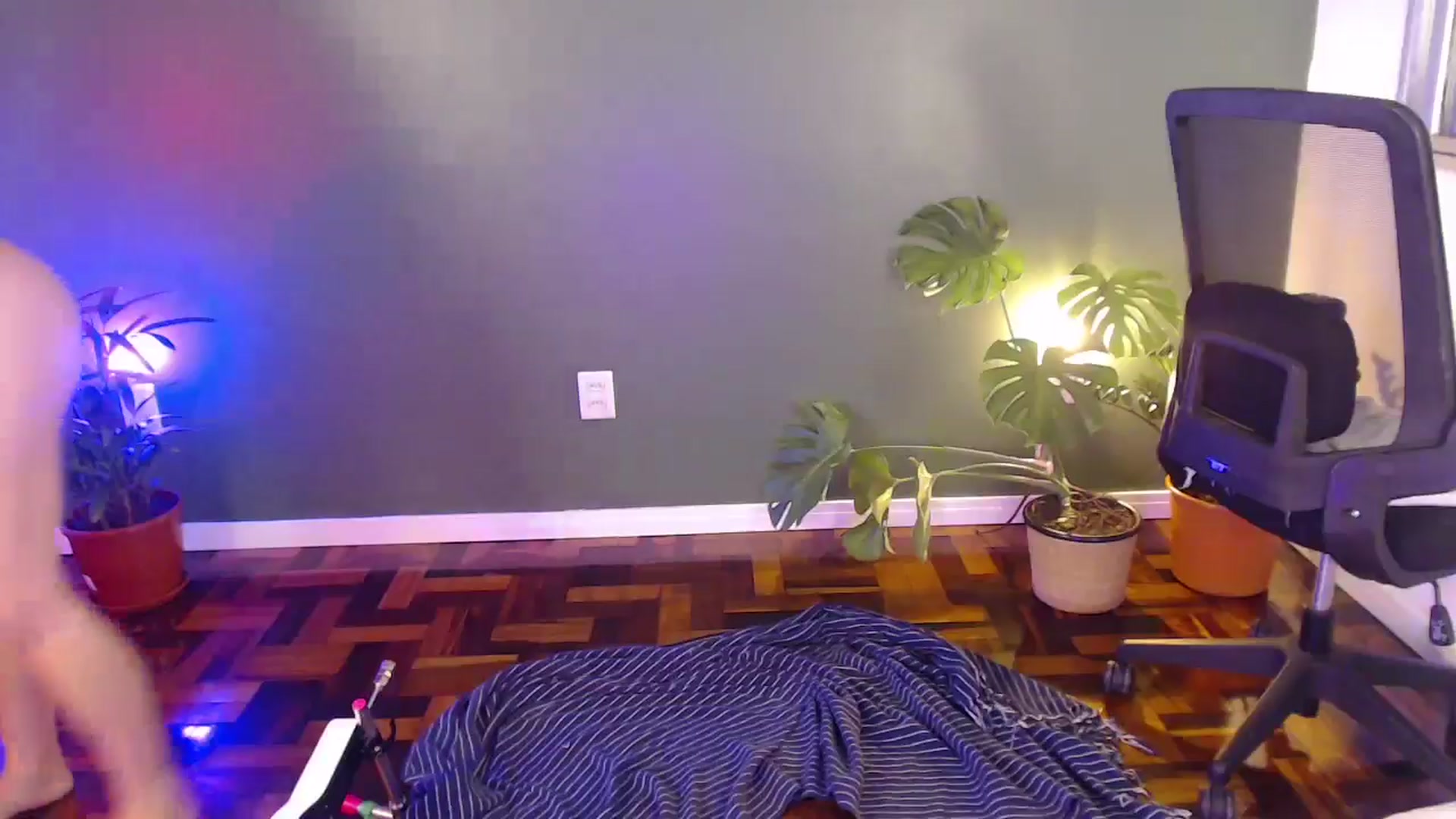 Gallery image thumbnail from Demmetria's myfreecams stream on, 04/07/2026, 19:04 image 20 of 20
