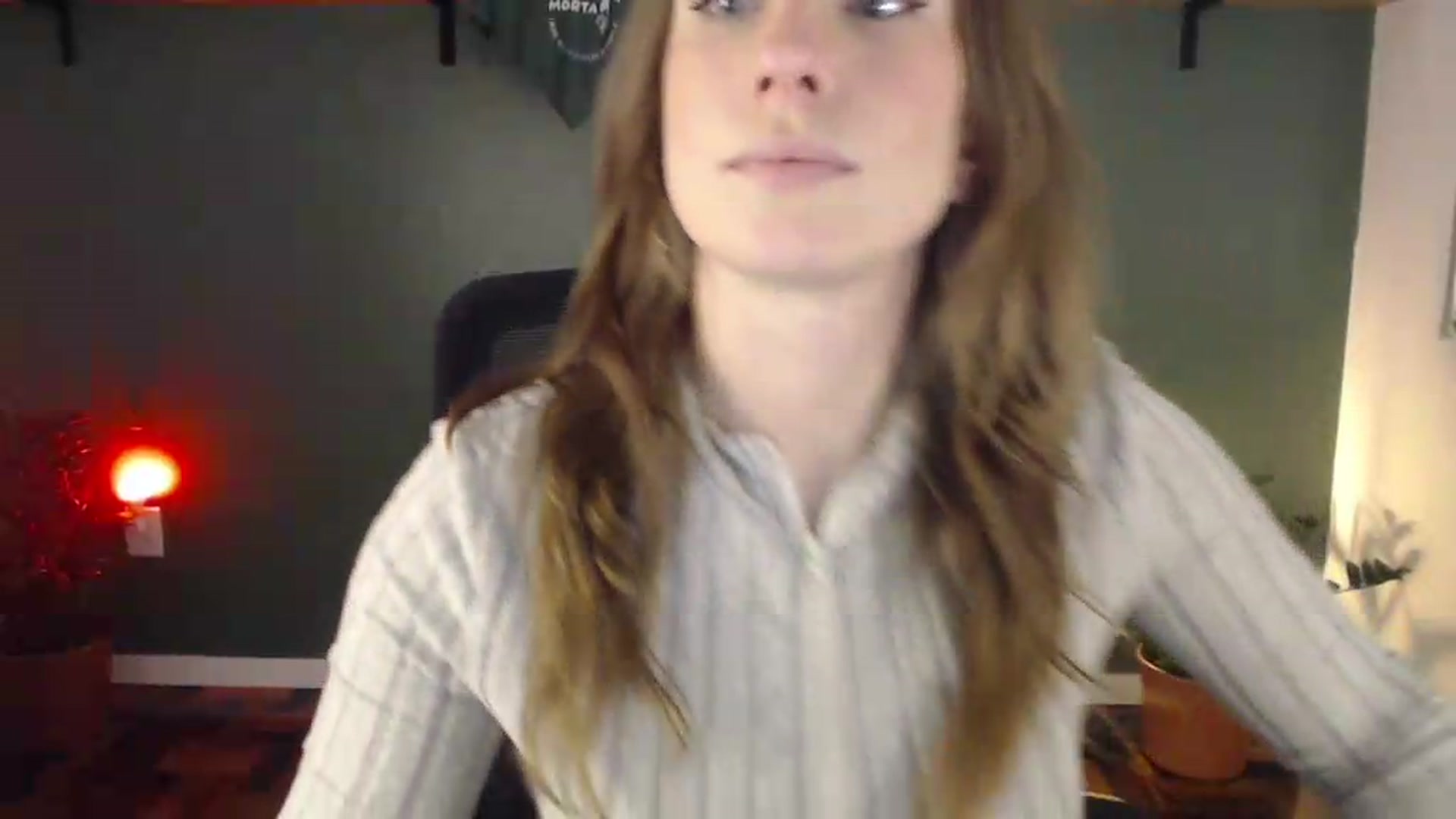 Gallery image thumbnail from Demmetria's myfreecams stream on, 05/19/2026, 18:37 image 9 of 20