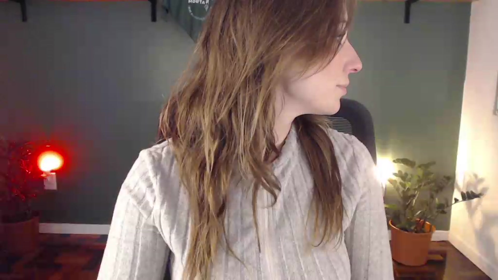 Gallery image thumbnail from Demmetria's myfreecams stream on, 05/19/2026, 18:37 image 2 of 20