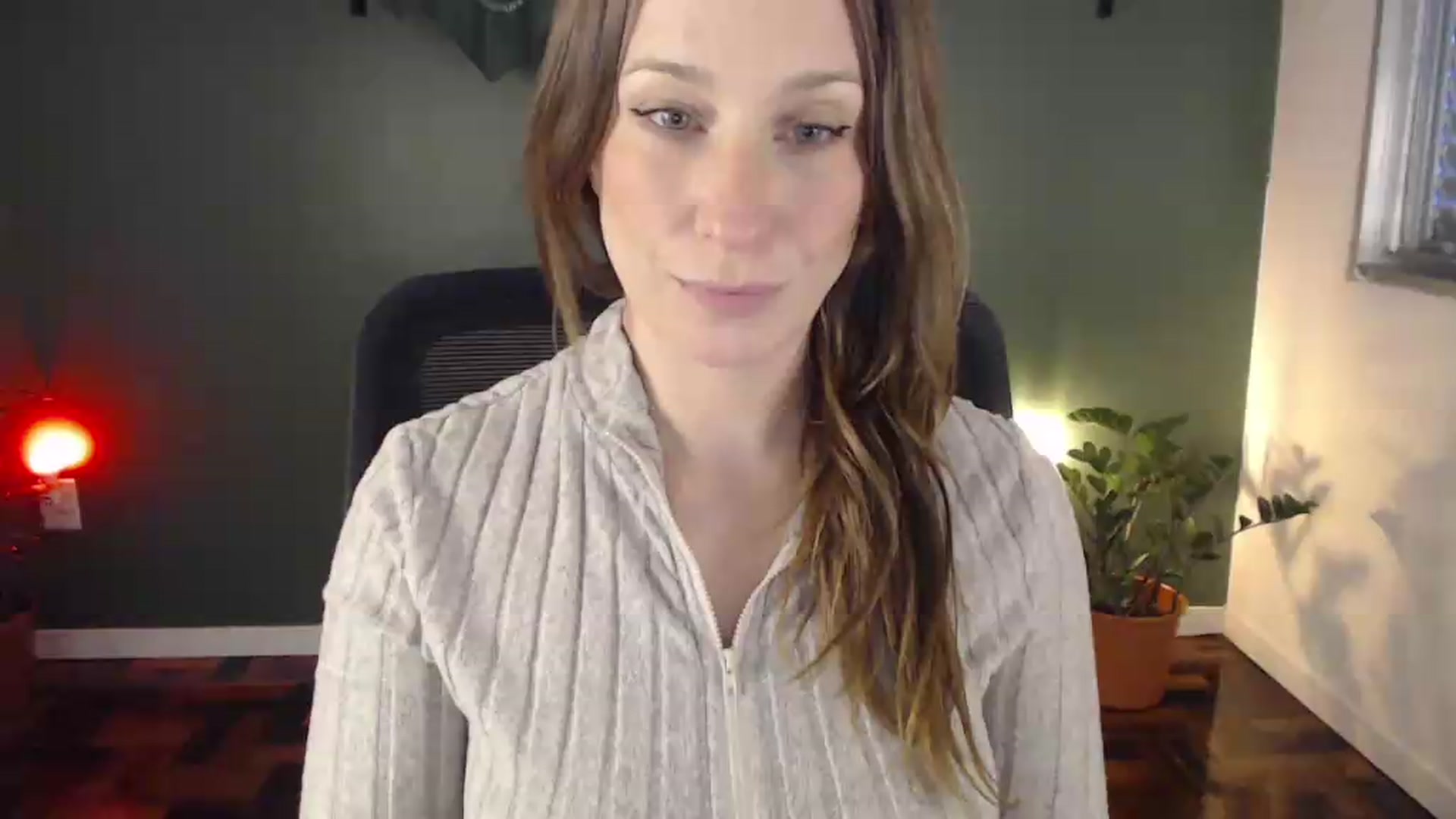 Gallery image thumbnail from Demmetria's myfreecams stream on, 05/19/2026, 19:42 image 1 of 20