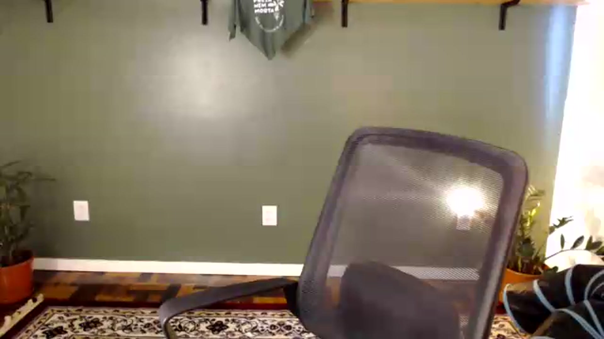 Gallery image thumbnail from Demmetria's myfreecams stream on, 07/27/2026, 18:18 image 14 of 20