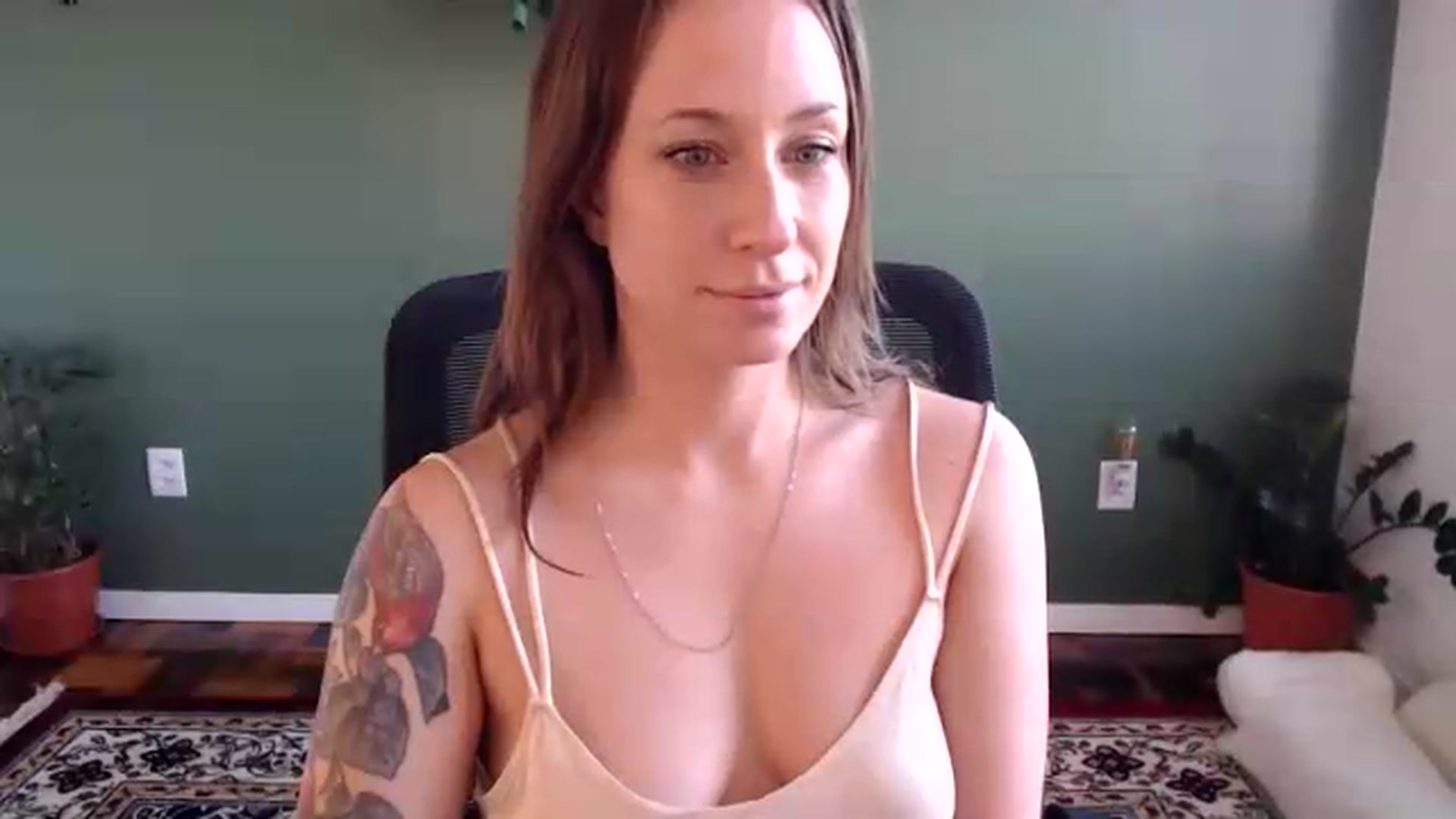Gallery image thumbnail from Demmetria's myfreecams stream on, 07/31/2026, 19:59 image 14 of 20