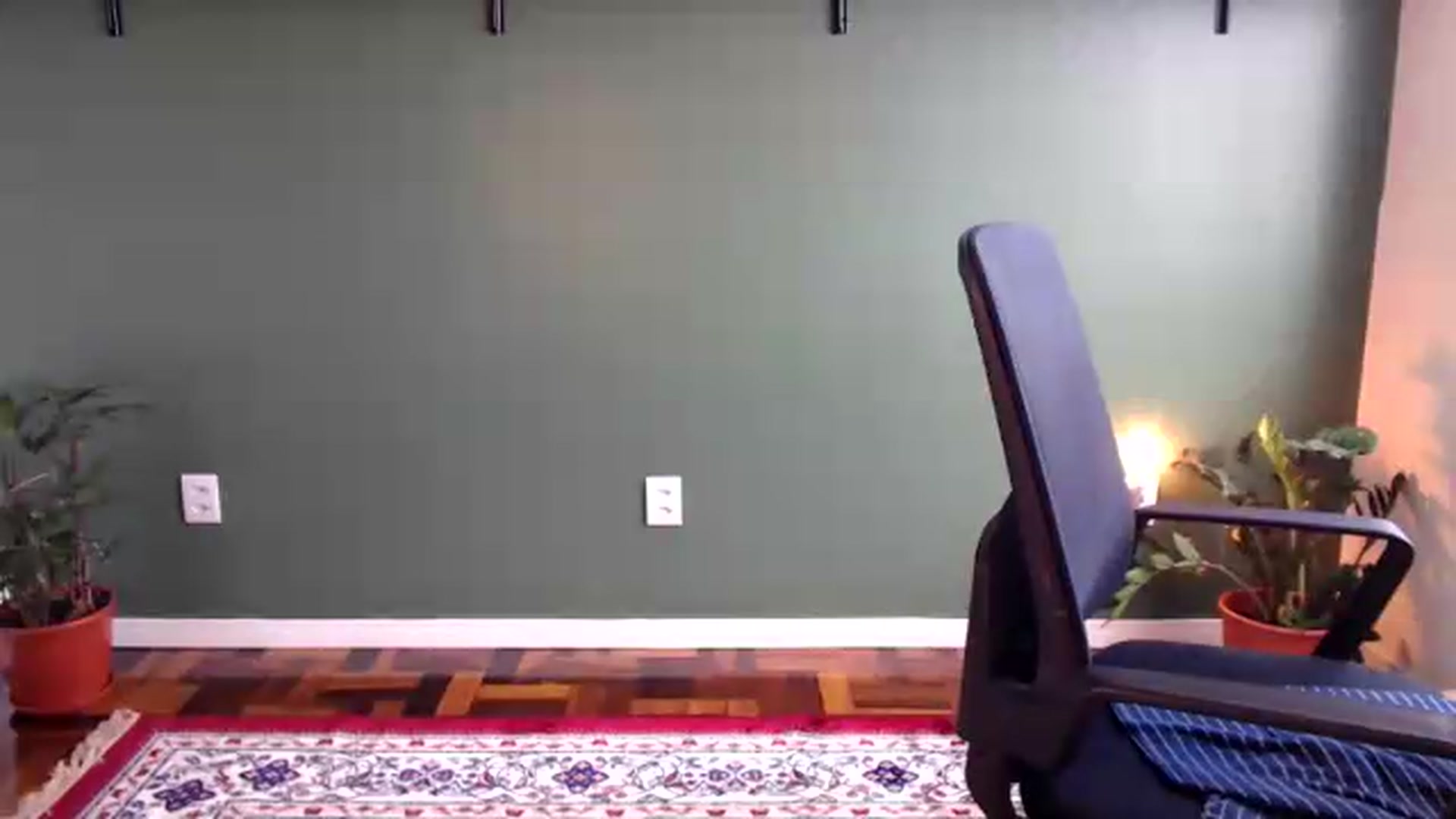 Gallery image thumbnail from Demmetria's myfreecams stream on, 08/04/2026, 19:18 image 7 of 20