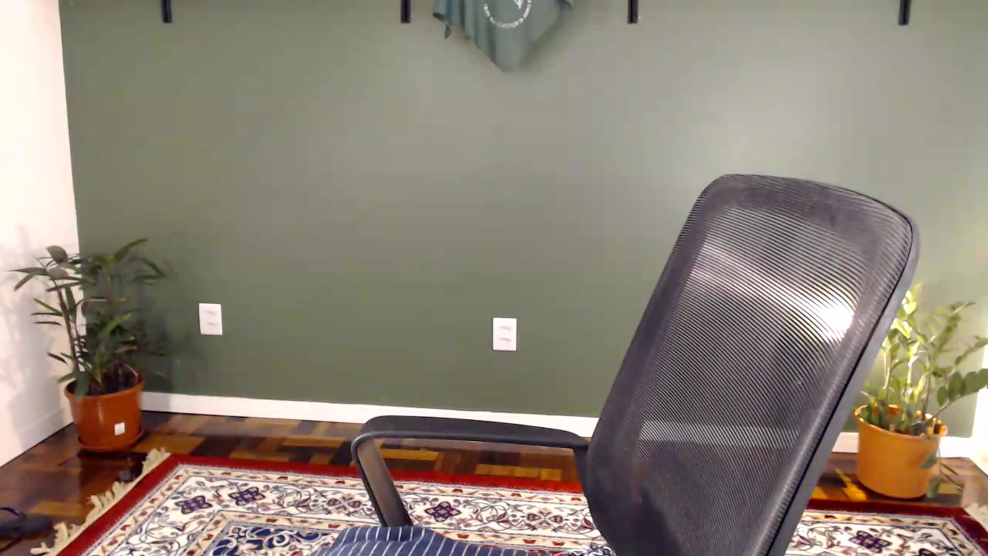 Gallery image thumbnail from Demmetria's myfreecams stream on, 08/10/2026, 18:59 image 13 of 20