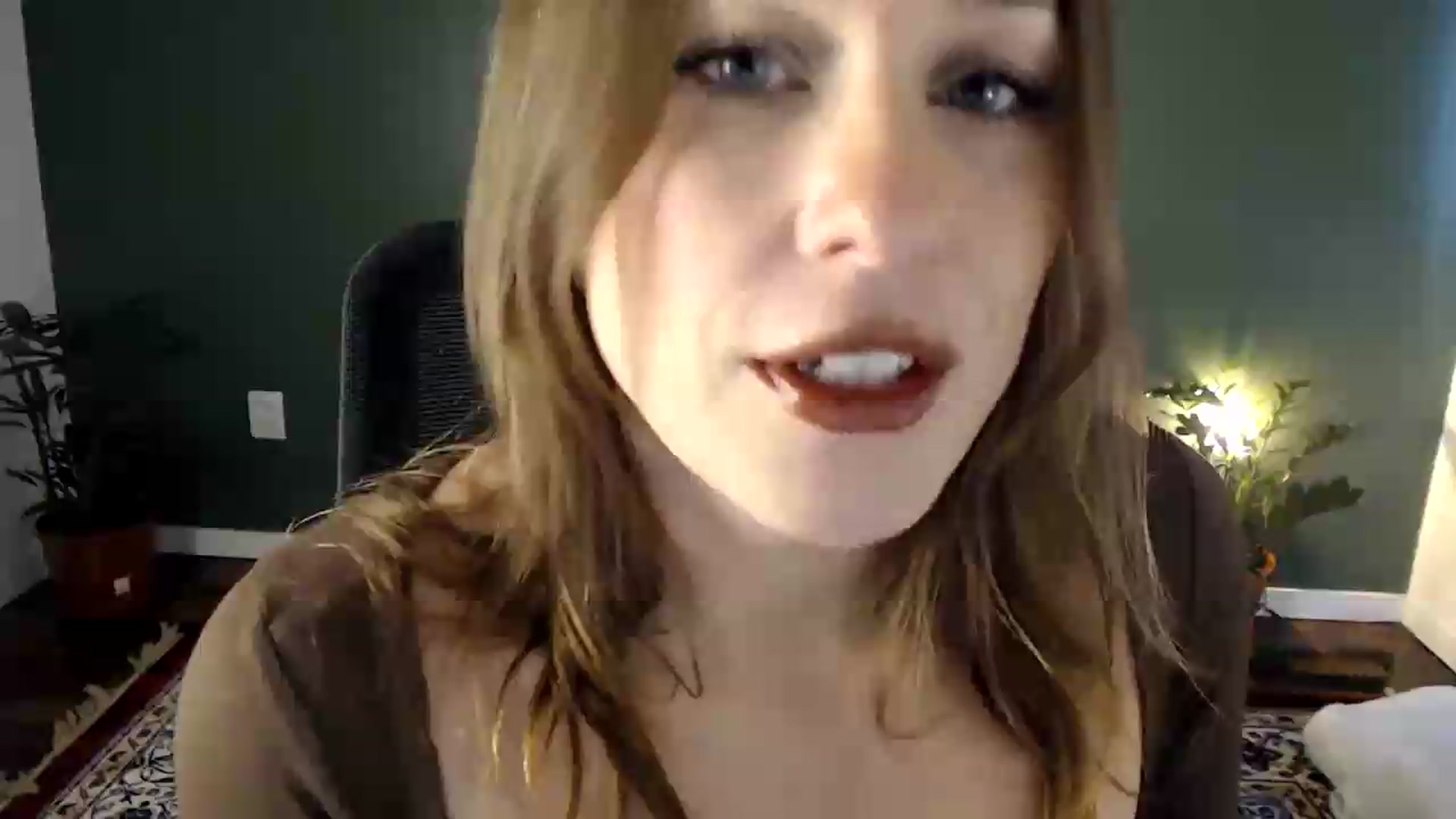 Gallery image thumbnail from Demmetria's myfreecams stream on, 08/13/2026, 18:41 image 9 of 20