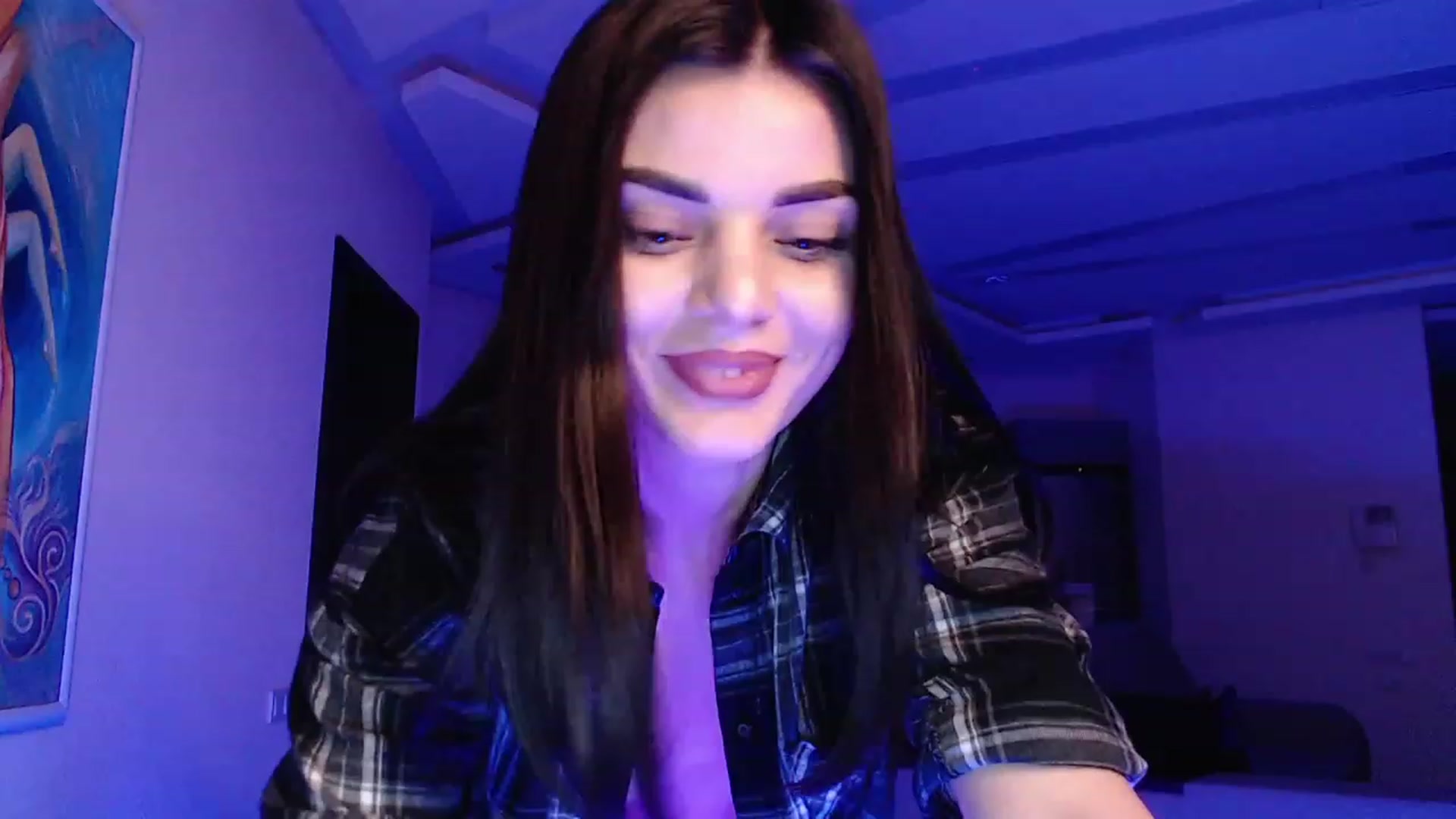 Gallery image thumbnail from Denisa__'s myfreecams stream on, 12/09/2022, 24:41 image 8 of 20