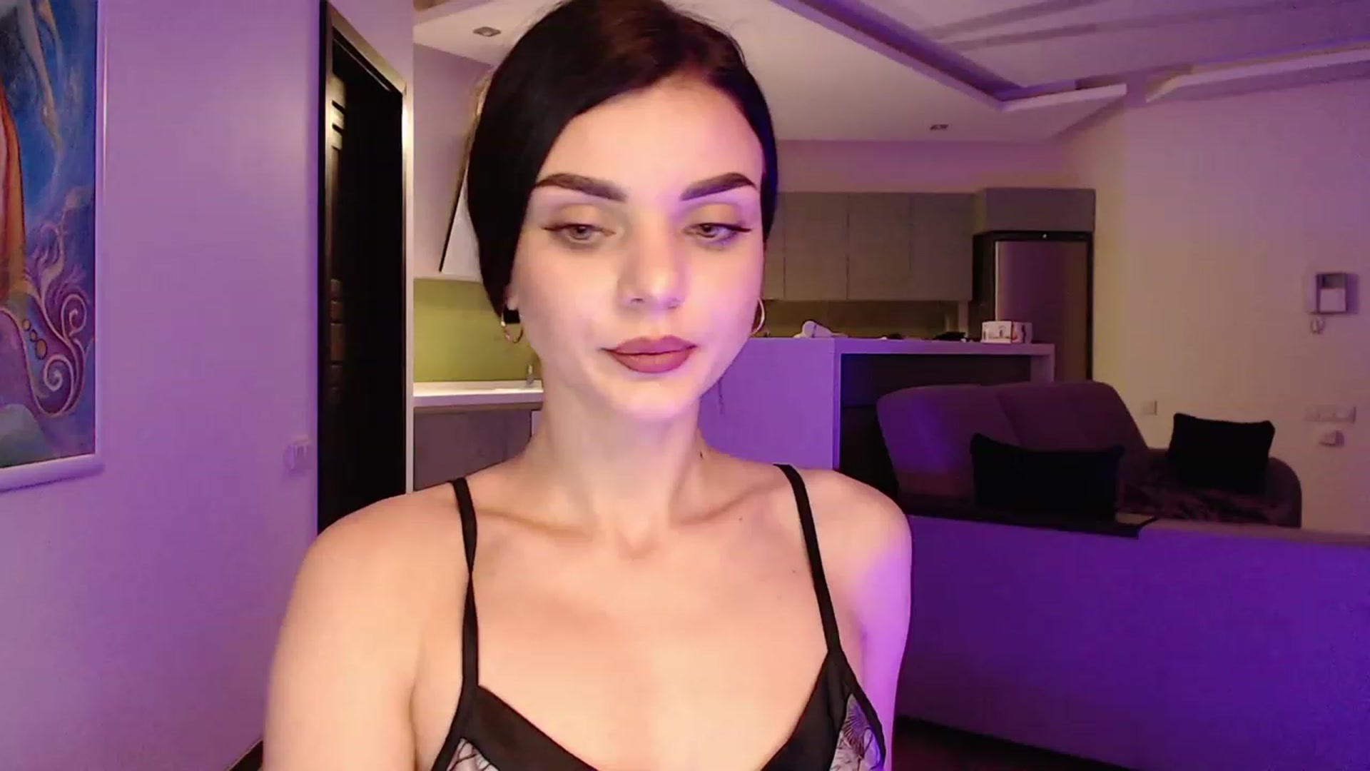 Gallery image thumbnail from Denisa__'s myfreecams stream on, 12/13/2022, 24:17 image 13 of 20