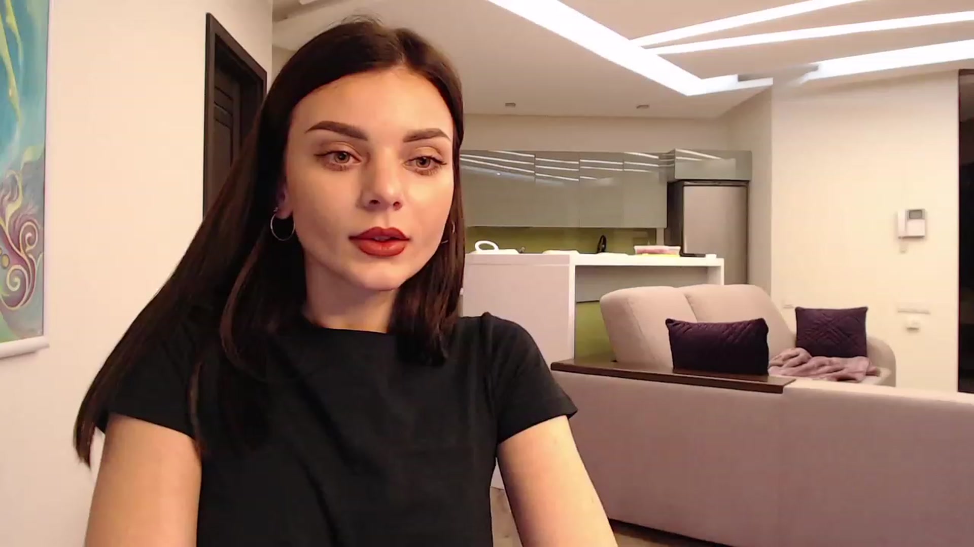 Gallery image thumbnail from Denisa__'s myfreecams stream on, 12/20/2022, 20:24 image 7 of 20