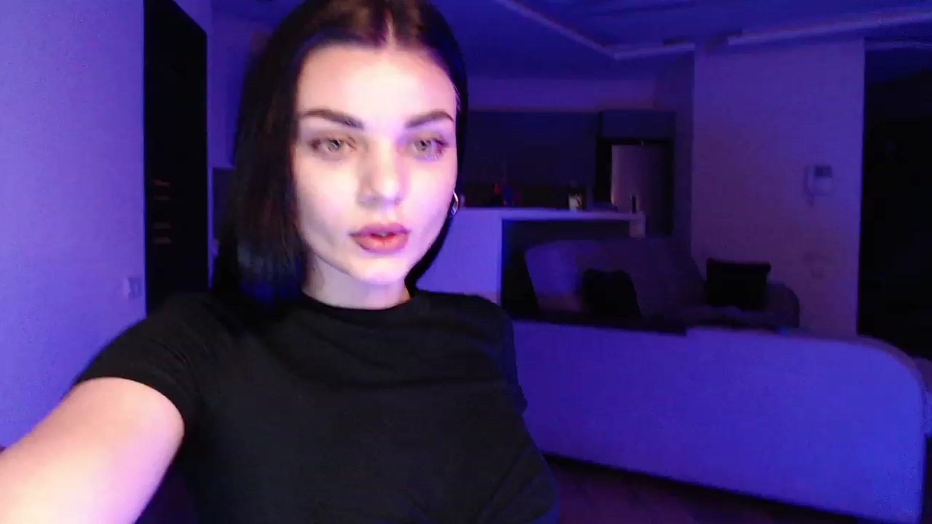 Gallery image thumbnail from Denisa__'s myfreecams stream on, 02/22/2023, 23:10 image 6 of 20