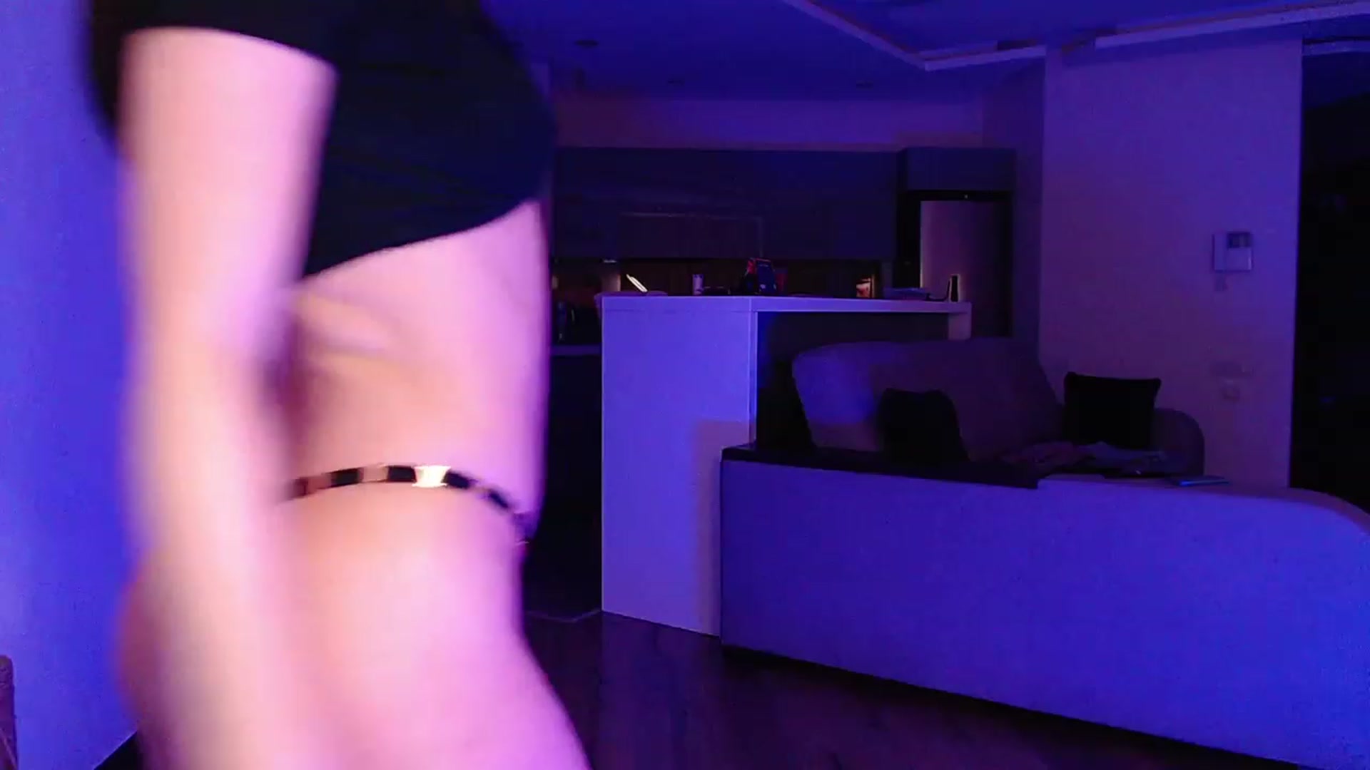 Gallery image thumbnail from Denisa__'s myfreecams stream on, 02/22/2023, 23:10 image 11 of 20