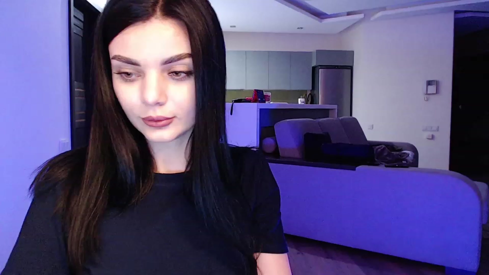 Gallery image thumbnail from Denisa__'s myfreecams stream on, 03/19/2023, 21:23 image 15 of 20