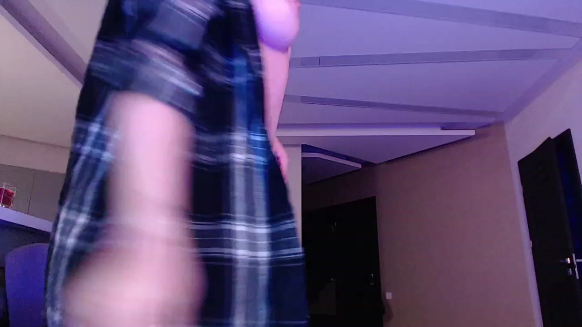 Gallery image thumbnail from Denisa__'s myfreecams stream on, 03/21/2023, 20:28 image 6 of 20