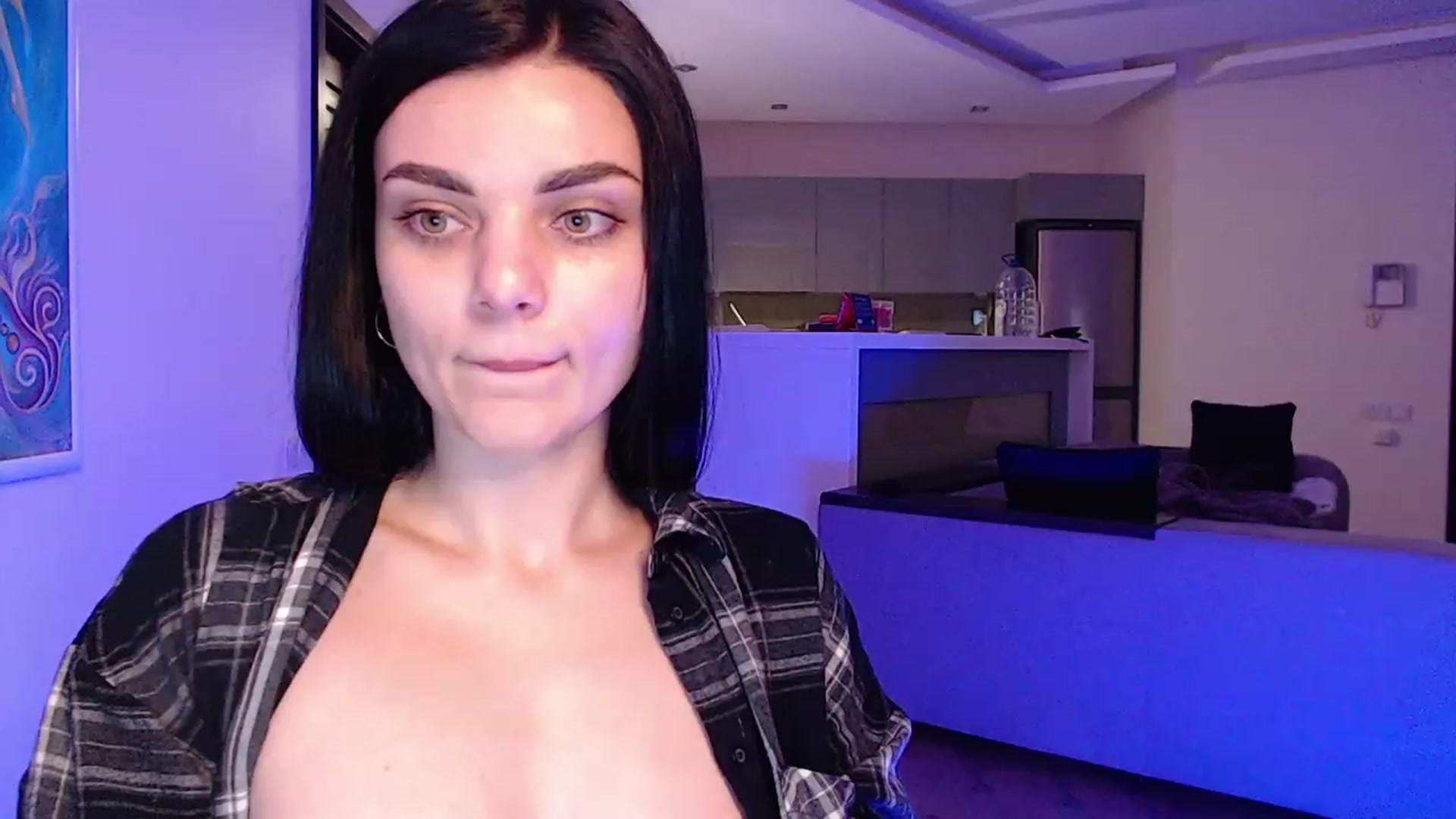 Gallery image thumbnail from Denisa__'s myfreecams stream on, 03/21/2023, 22:47 image 9 of 20