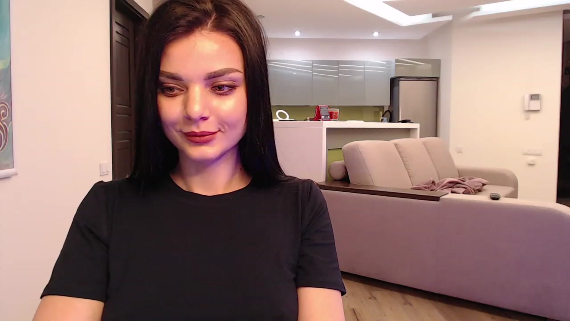 Gallery image thumbnail from Denisa__'s myfreecams stream on, 04/06/2023, 21:50 image 9 of 20