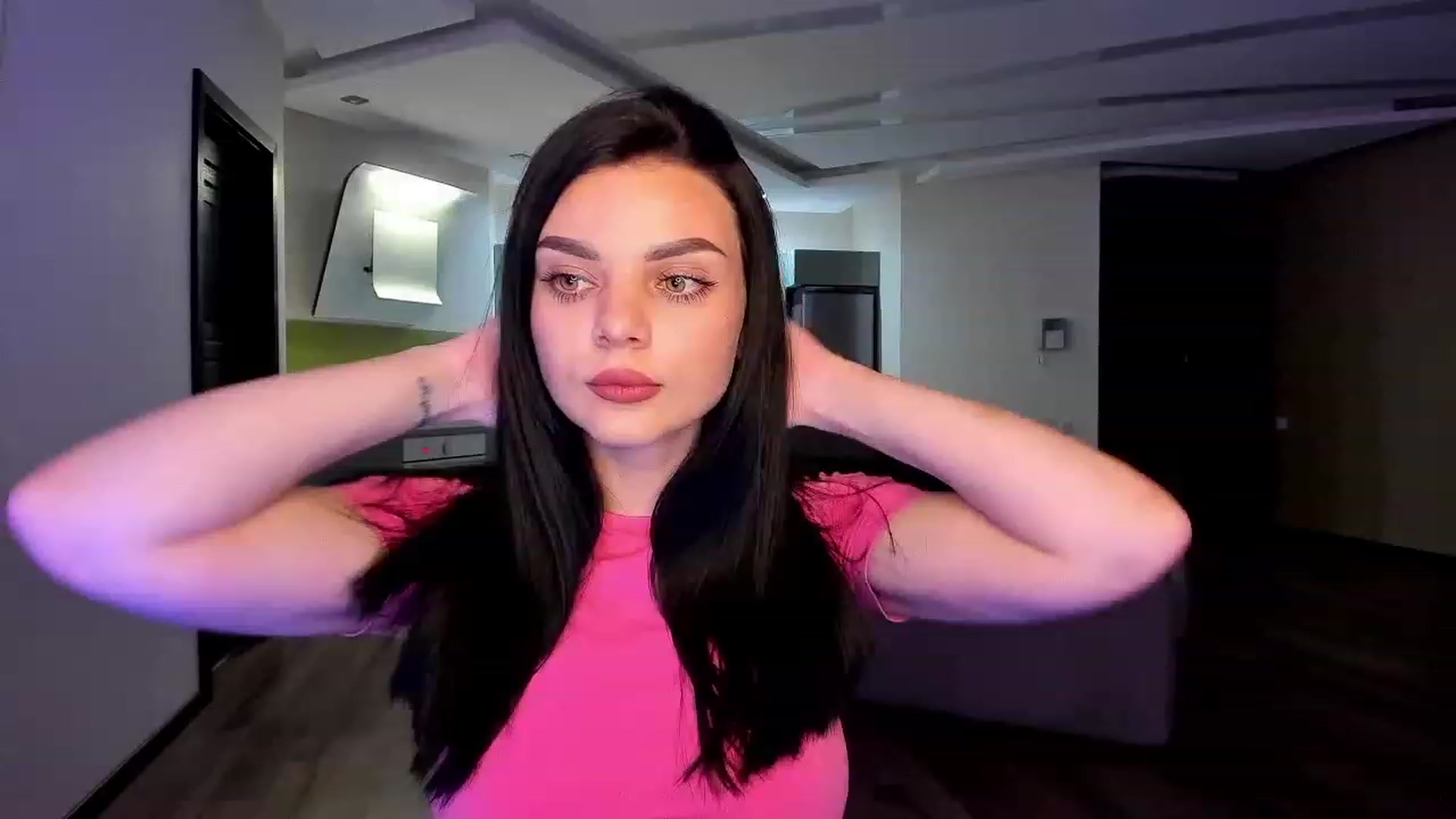 Gallery image thumbnail from Denisa__'s myfreecams stream on, 04/27/2023, 22:40 image 18 of 20