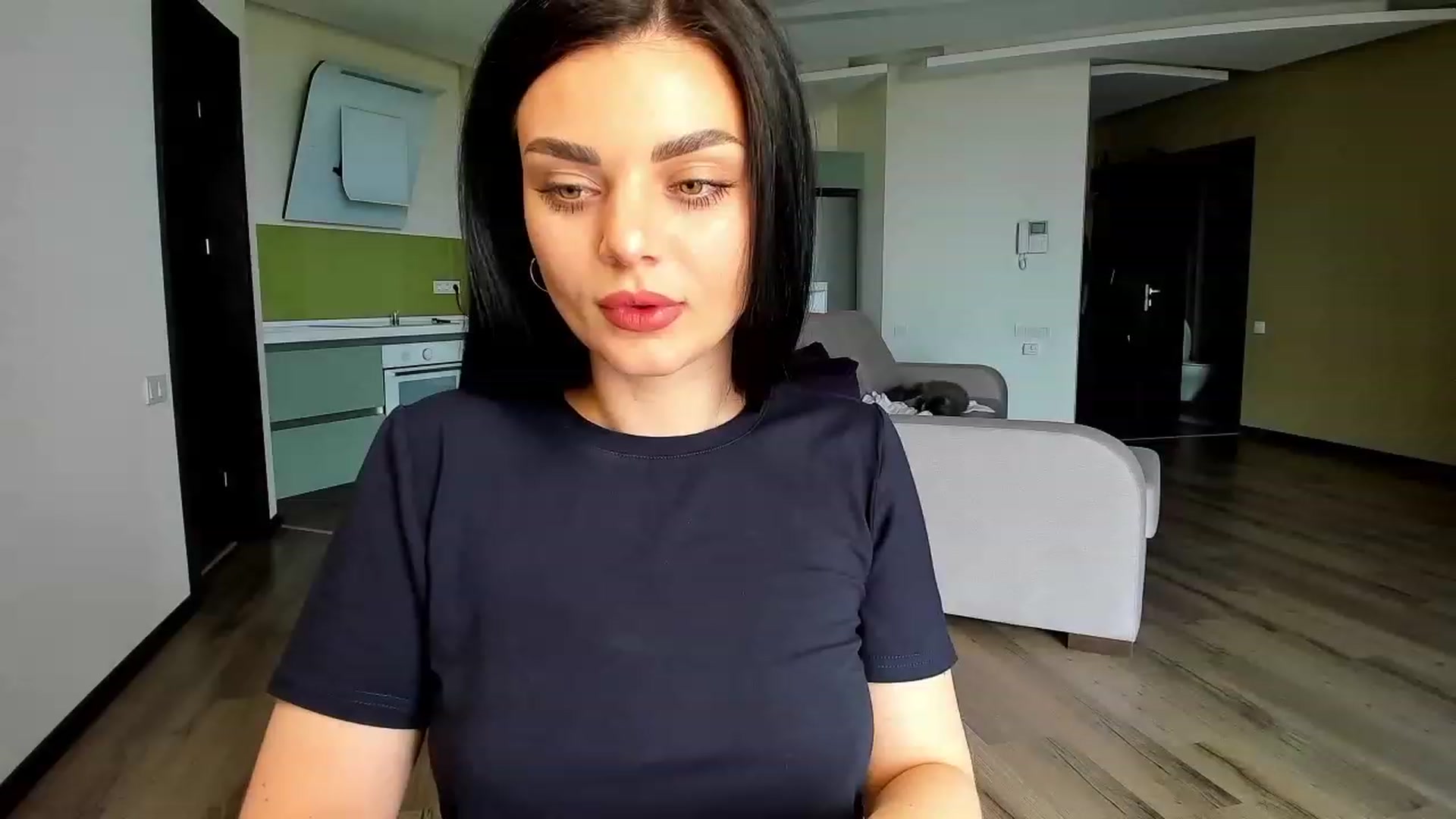 Gallery image thumbnail from Denisa__'s myfreecams stream on, 05/10/2023, 05:45 image 2 of 20
