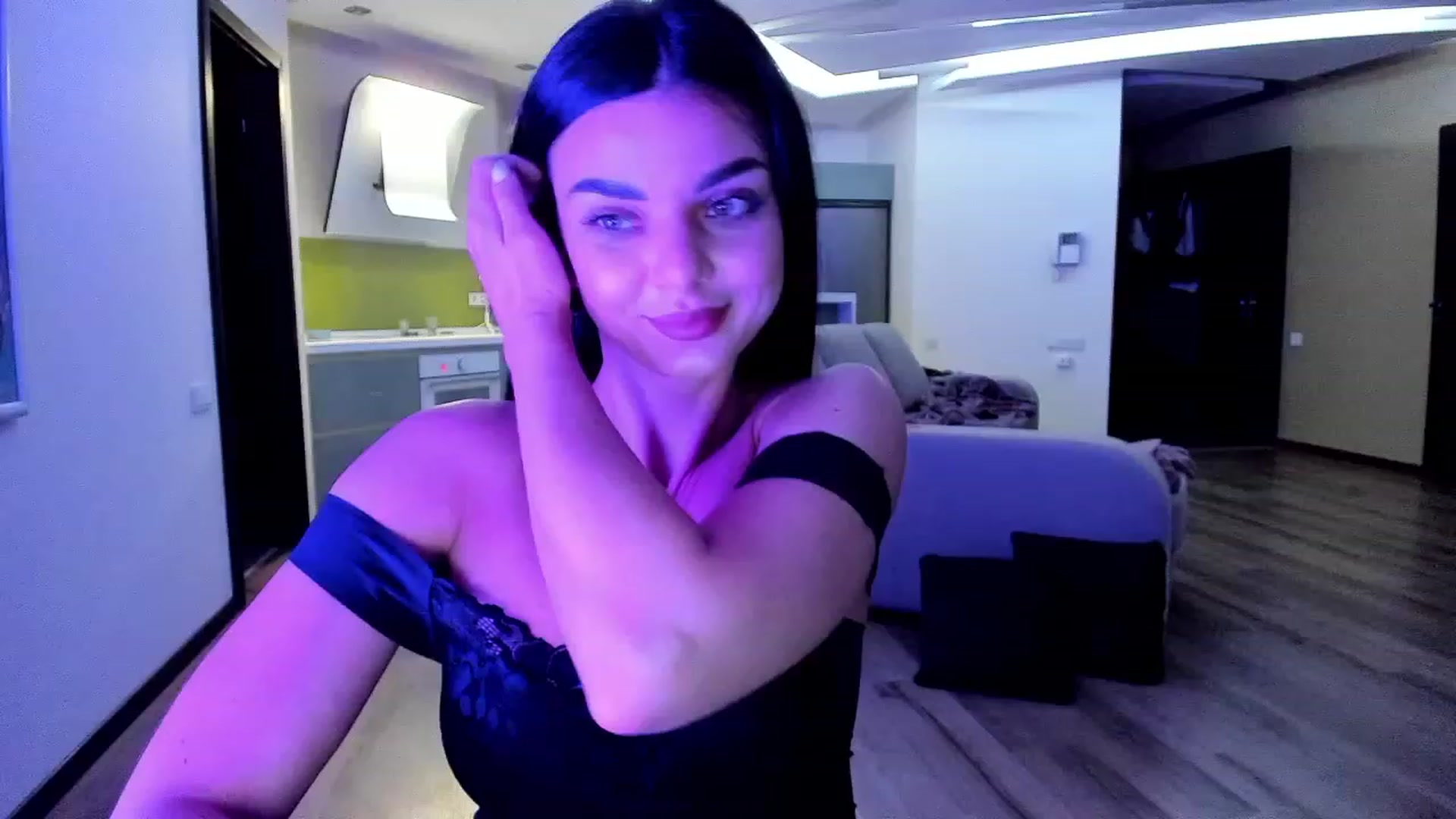 Gallery image thumbnail from Denisa__'s myfreecams stream on, 09/05/2023, 23:10 image 3 of 20