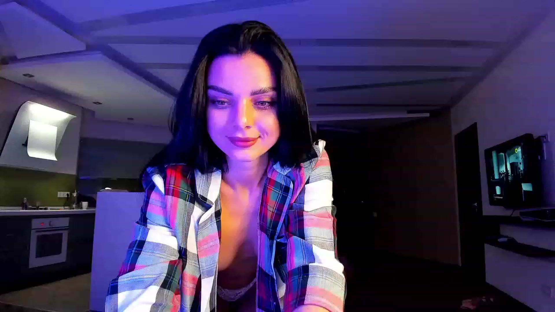 Gallery image thumbnail from Denisa__'s myfreecams stream on, 10/19/2023, 23:34 image 7 of 20