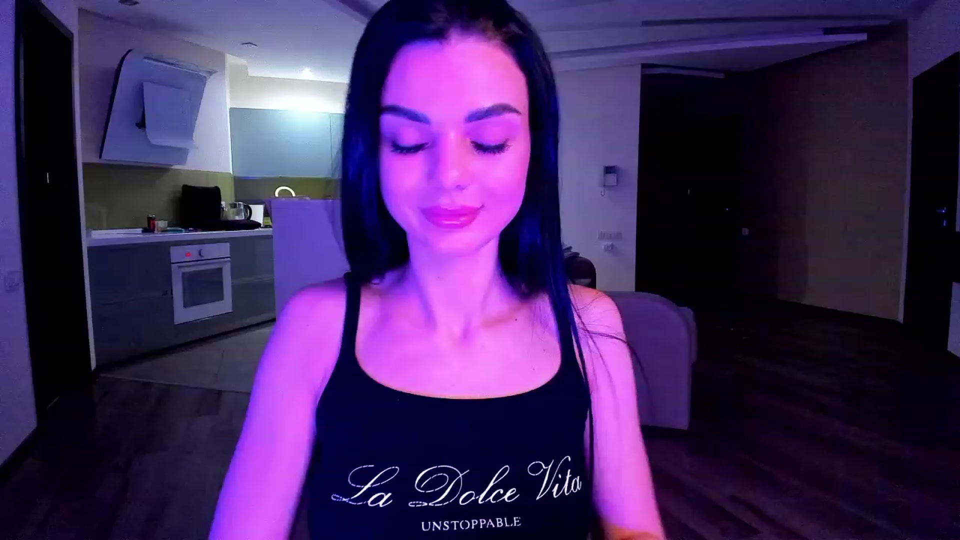 Gallery image thumbnail from Denisa__'s myfreecams stream on, 01/29/2024, 21:46 image 19 of 20