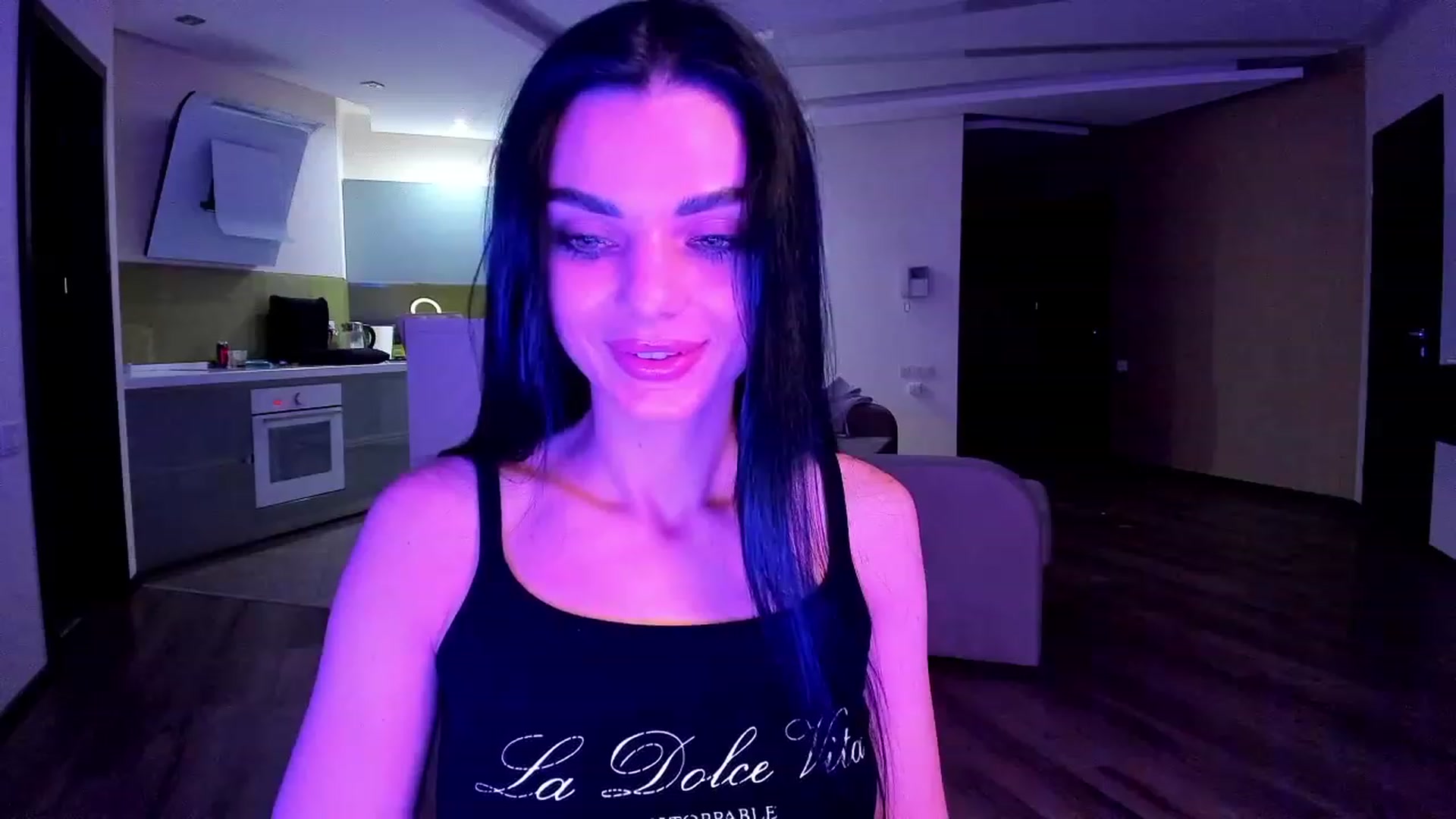 Gallery image thumbnail from Denisa__'s myfreecams stream on, 01/29/2024, 21:46 image 17 of 20