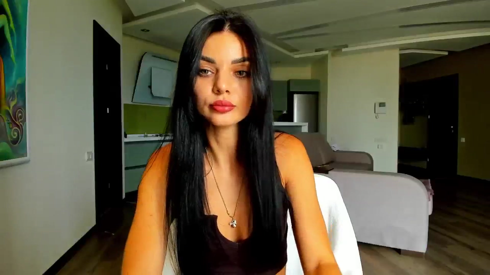 Gallery image thumbnail from Denisa__'s myfreecams stream on, 08/03/2024, 13:17 image 3 of 20