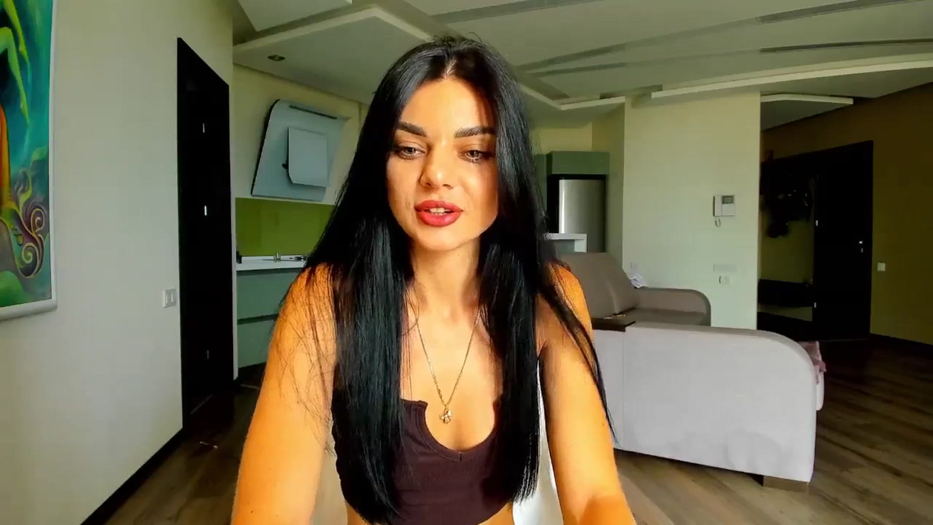 Gallery image thumbnail from Denisa__'s myfreecams stream on, 08/03/2024, 13:17 image 4 of 20