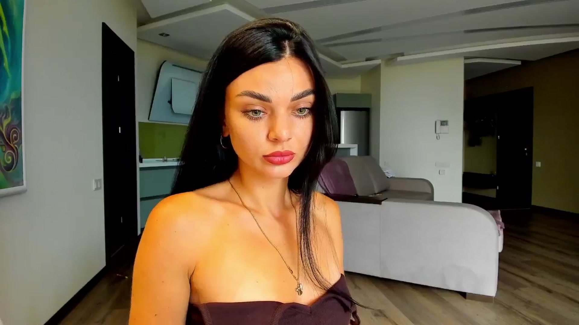 Gallery image thumbnail from Denisa__'s myfreecams stream on, 08/03/2024, 13:17 image 18 of 20